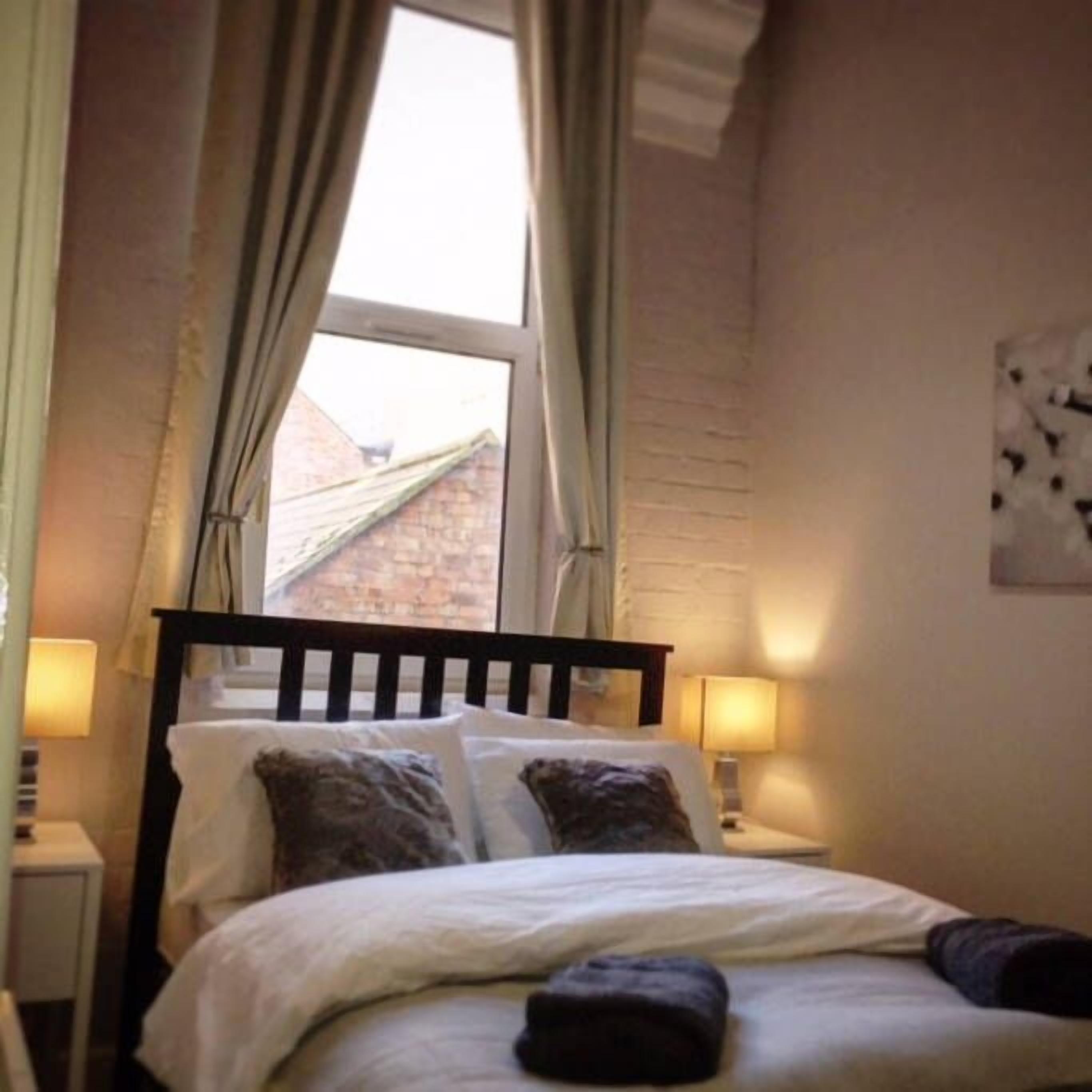 The Holt Apartment sleeps 4