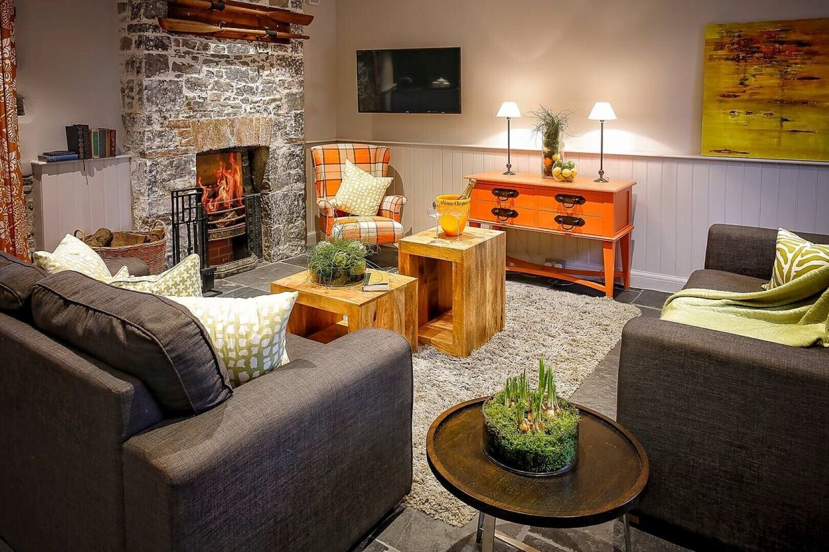The Stables, Gileston Manor Coastal Retreat