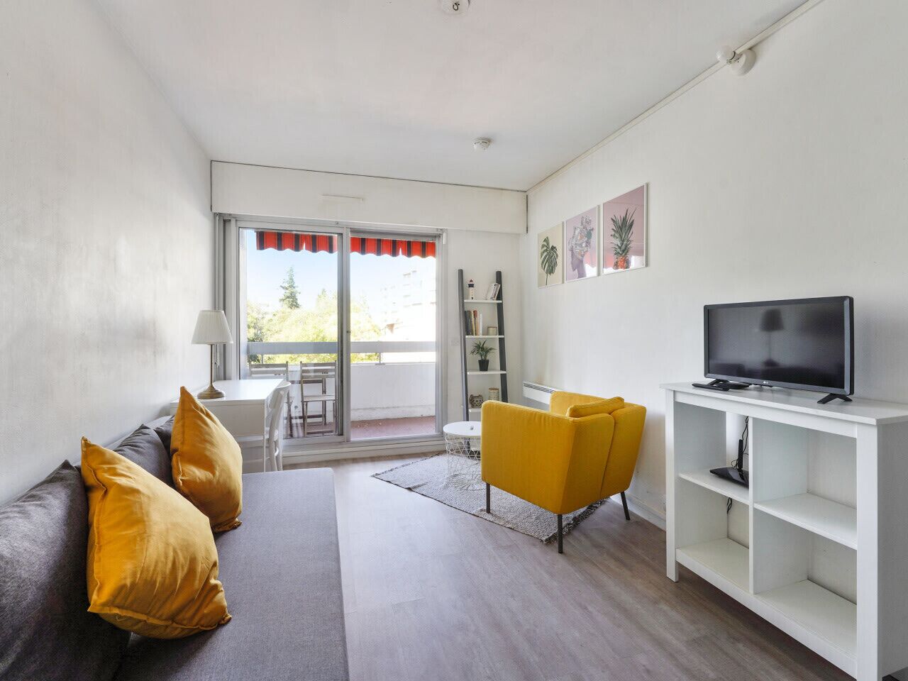 Studio with terrace close to the Prado beach in Marseille – Welkeys