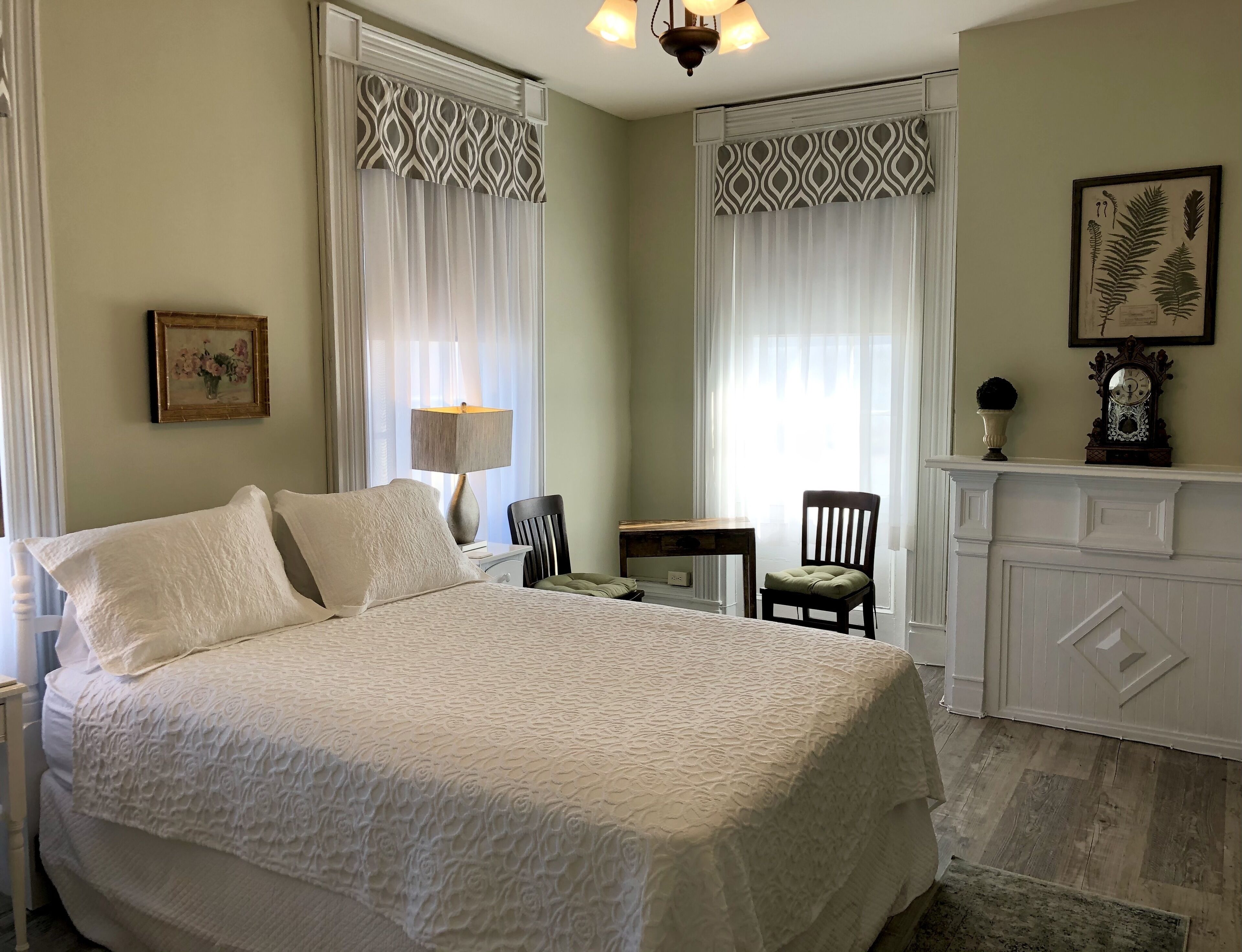 Heart of the Finger Lakes Historic Inn, Room 1
