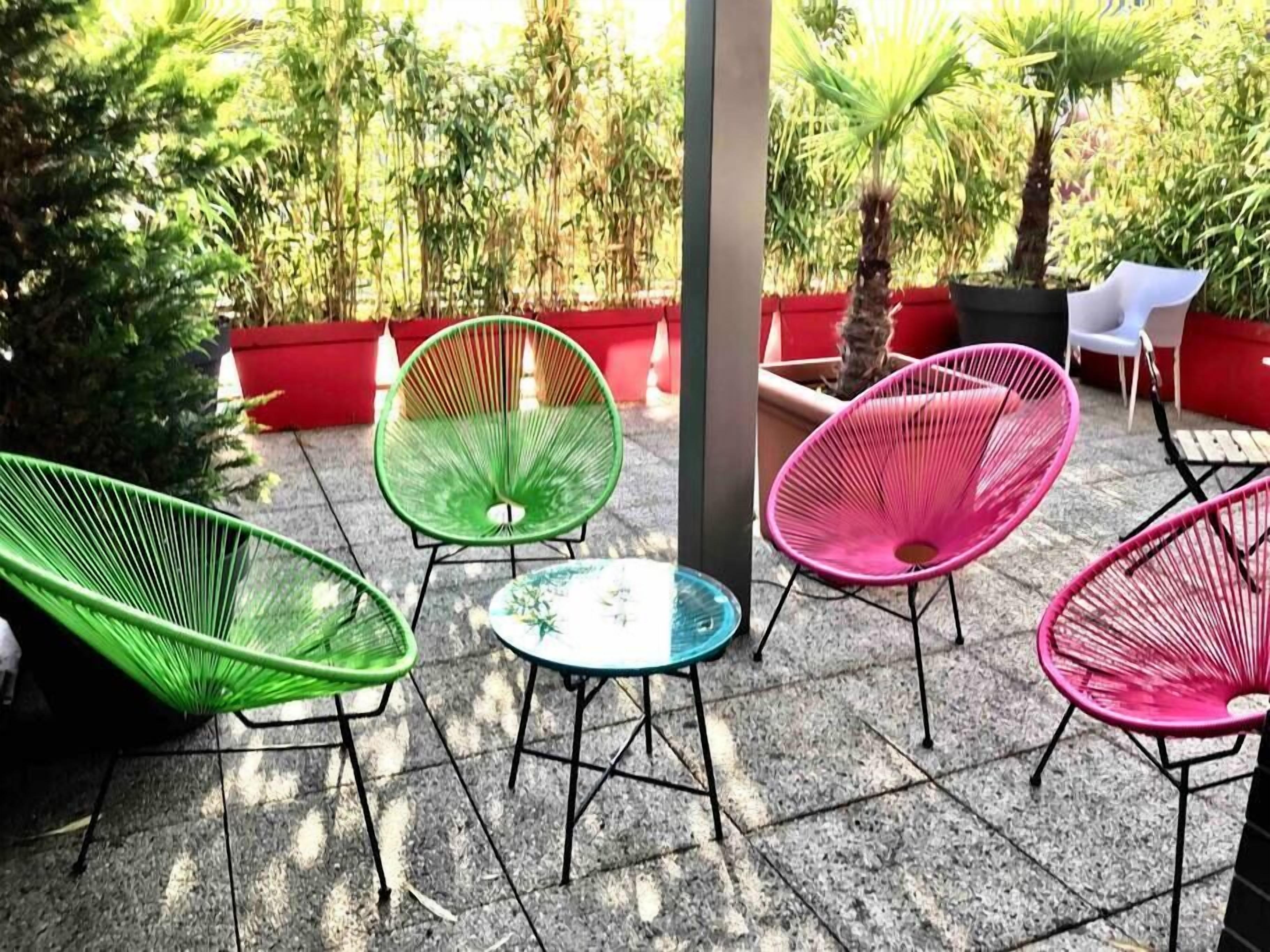 Bamboo Terrace 1BR apartment + Safe parking, FLORA1