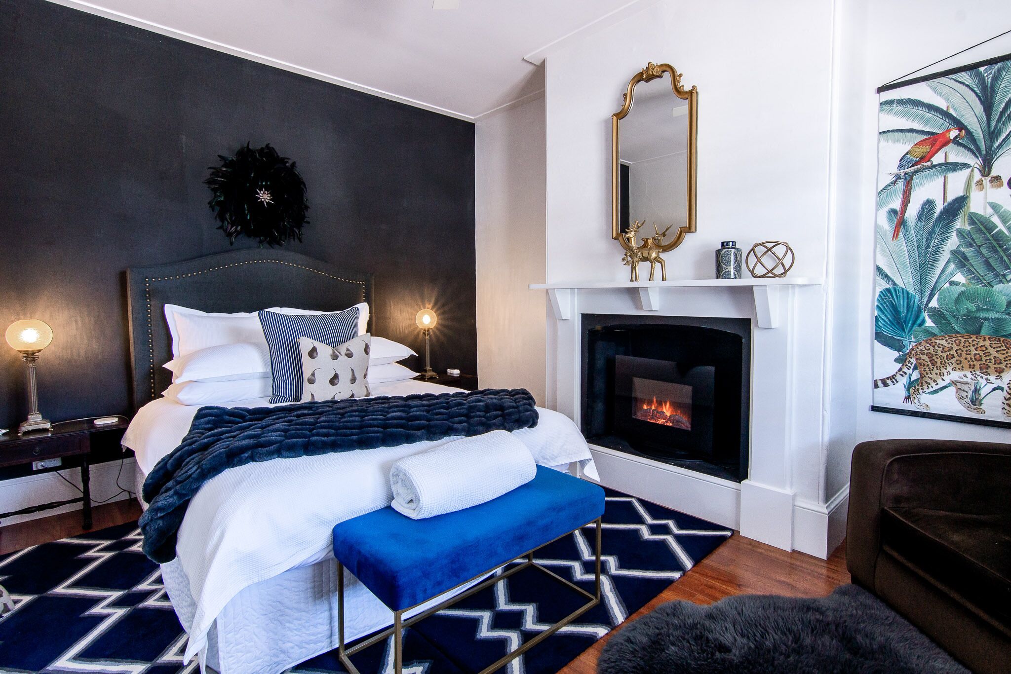 70 On Mortimer "Jungle Room" is a newly renovated self contained 1 bedroom unit 