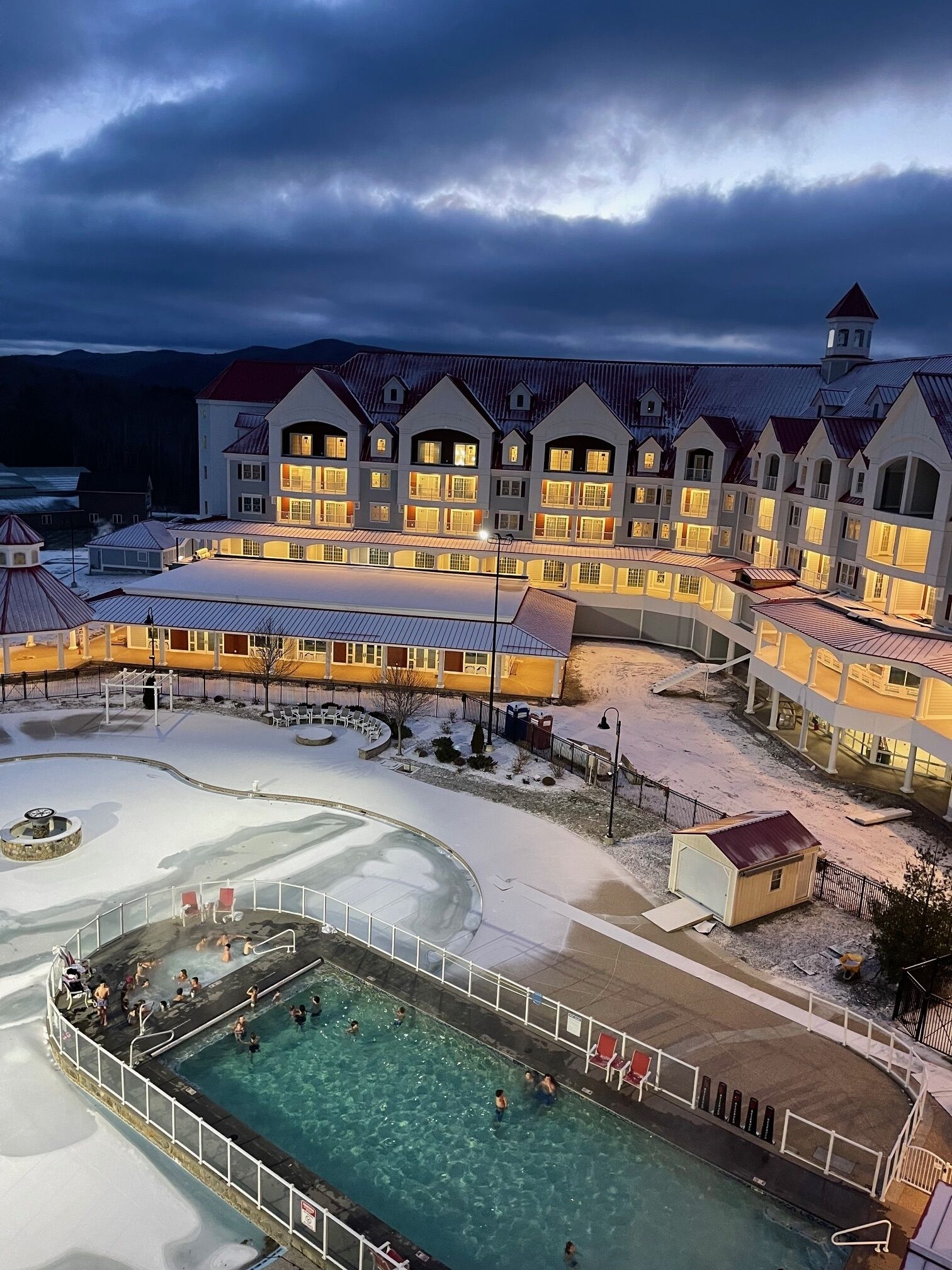 Riverwalk Resort at Loon Mountain - Deluxe Studio Condo