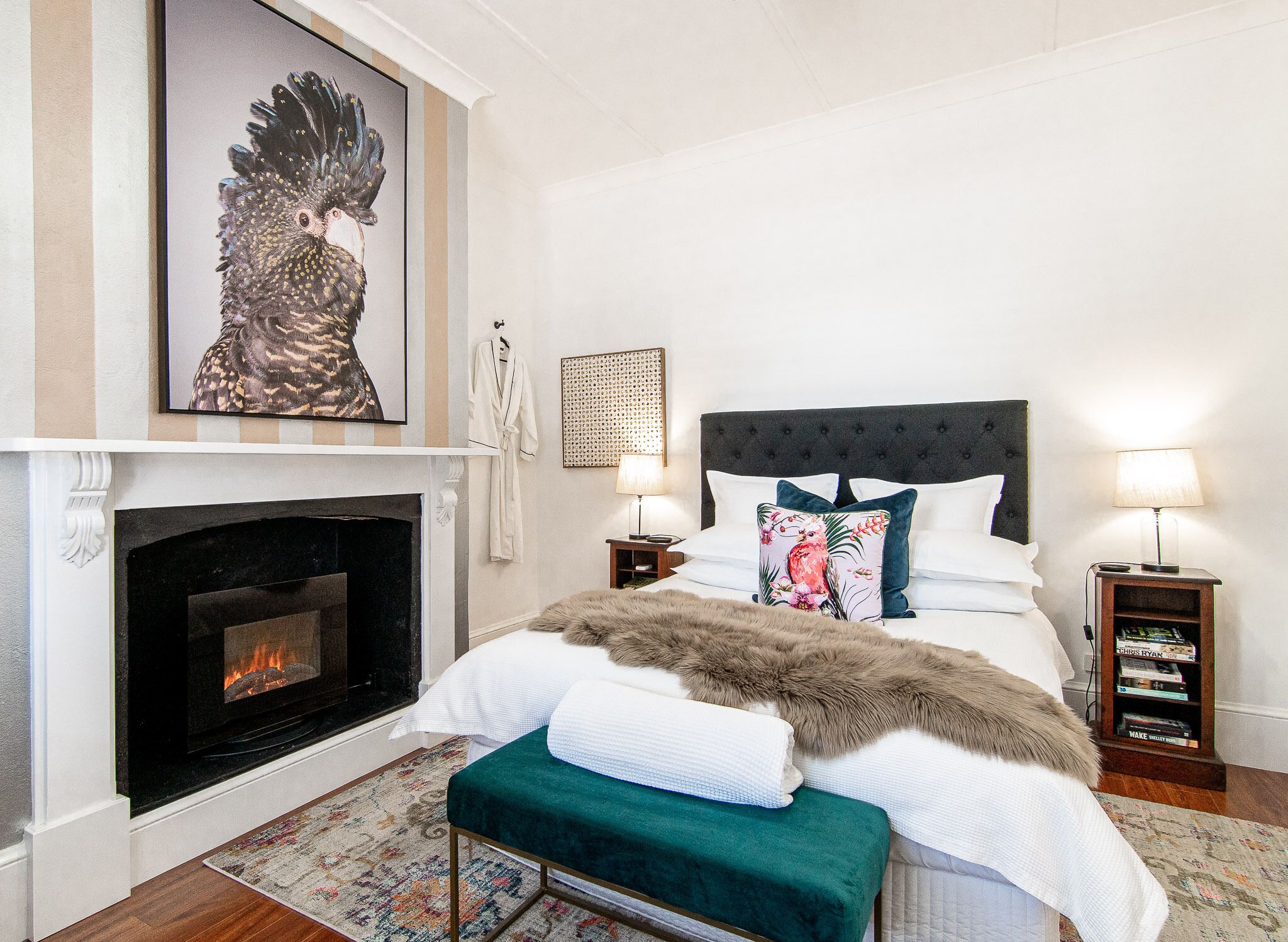 70 On Mortimer "Black Cockatoo Room" is a self contained 1 bedroom unit 