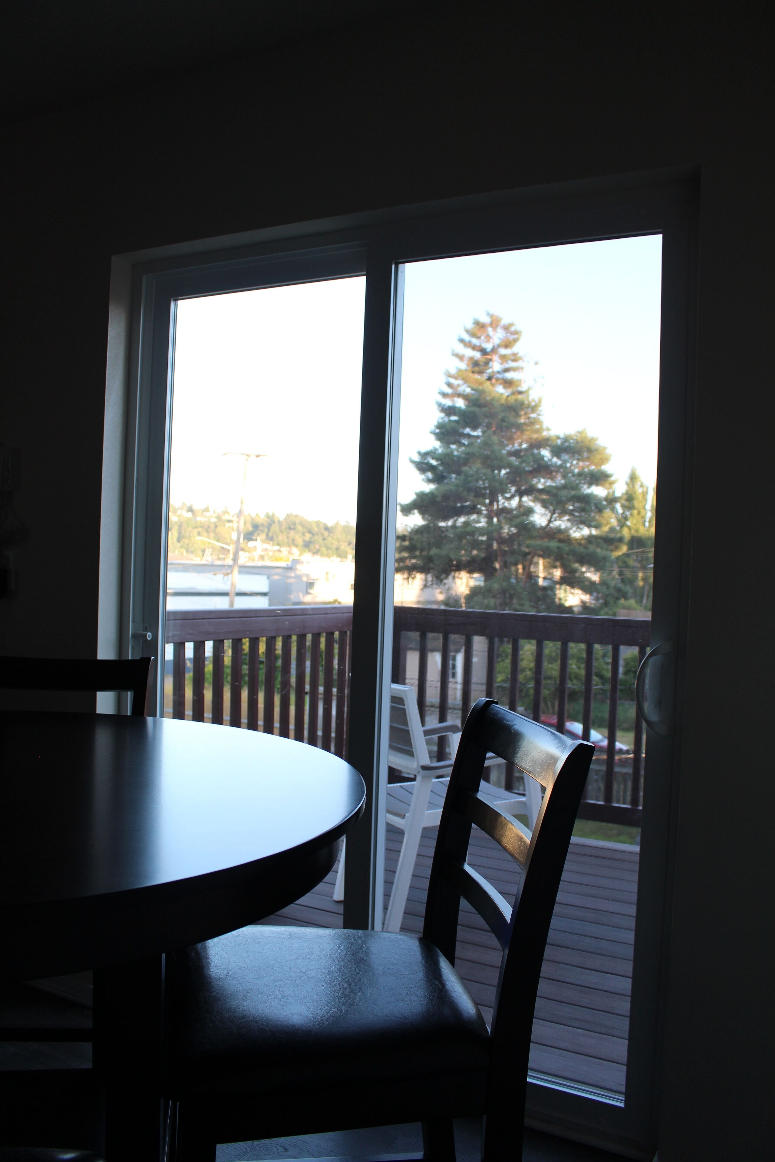 Close to Beaches,trails,fishing