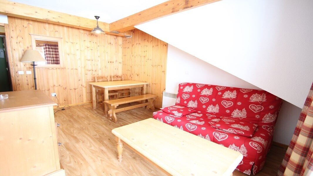DBA415 - 1 BEDROOM APPT – BALCONY – 4 PEOPLE