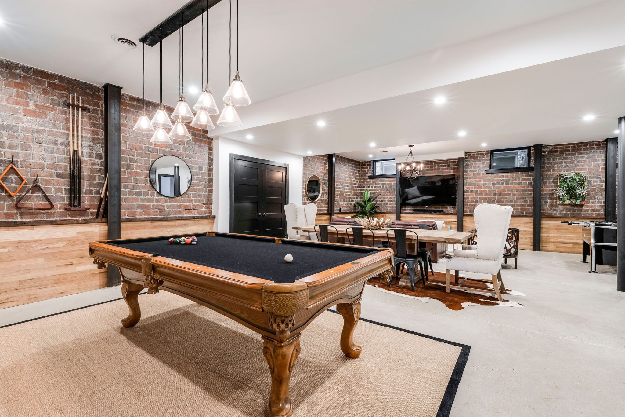 Hip and Modern 2 Bedroom Lower Level Apartment