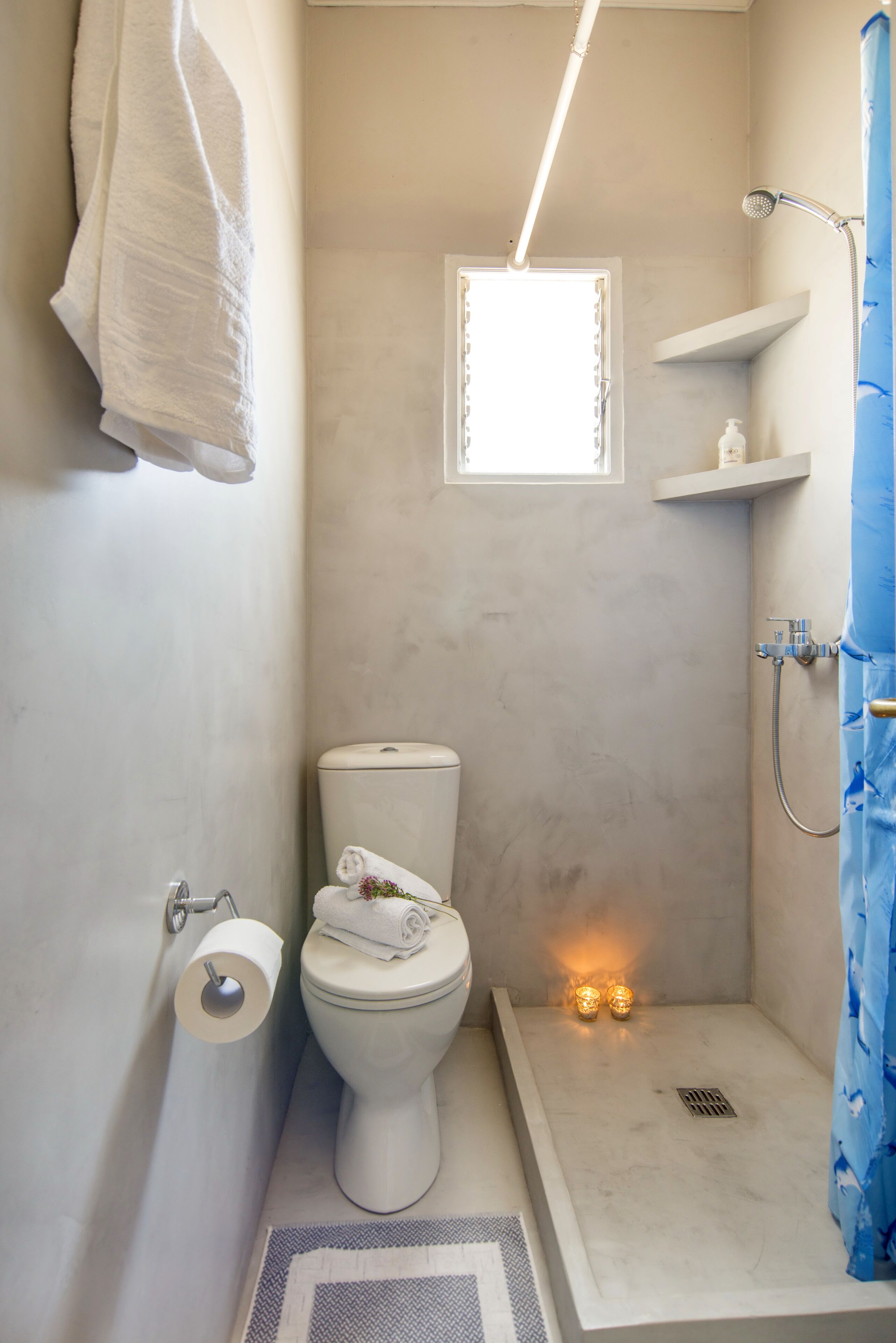 Rodi studio . Studio with sea view
