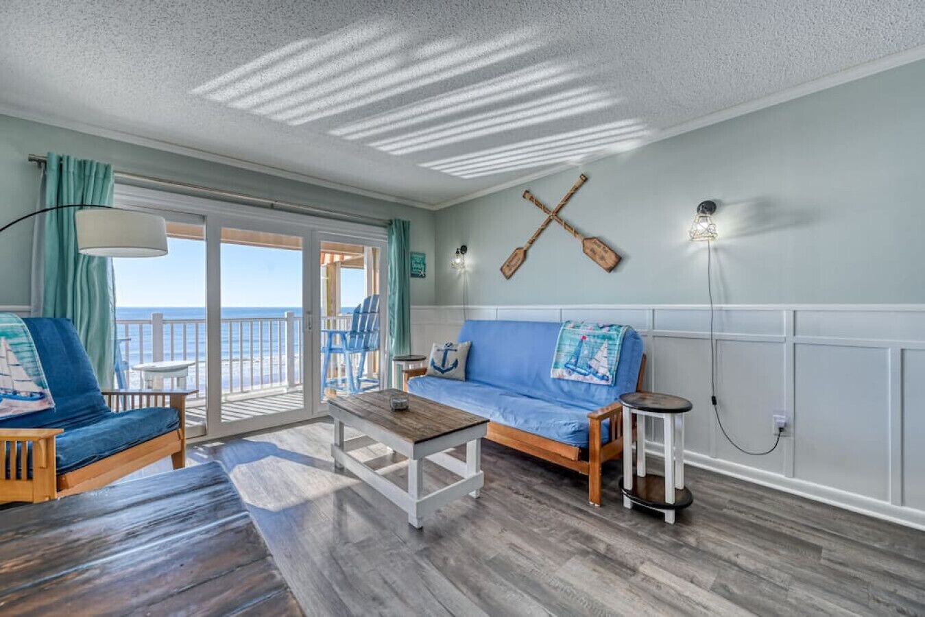 ‘Anchors Aweigh’ North Topsail BEACHFRONT Condo