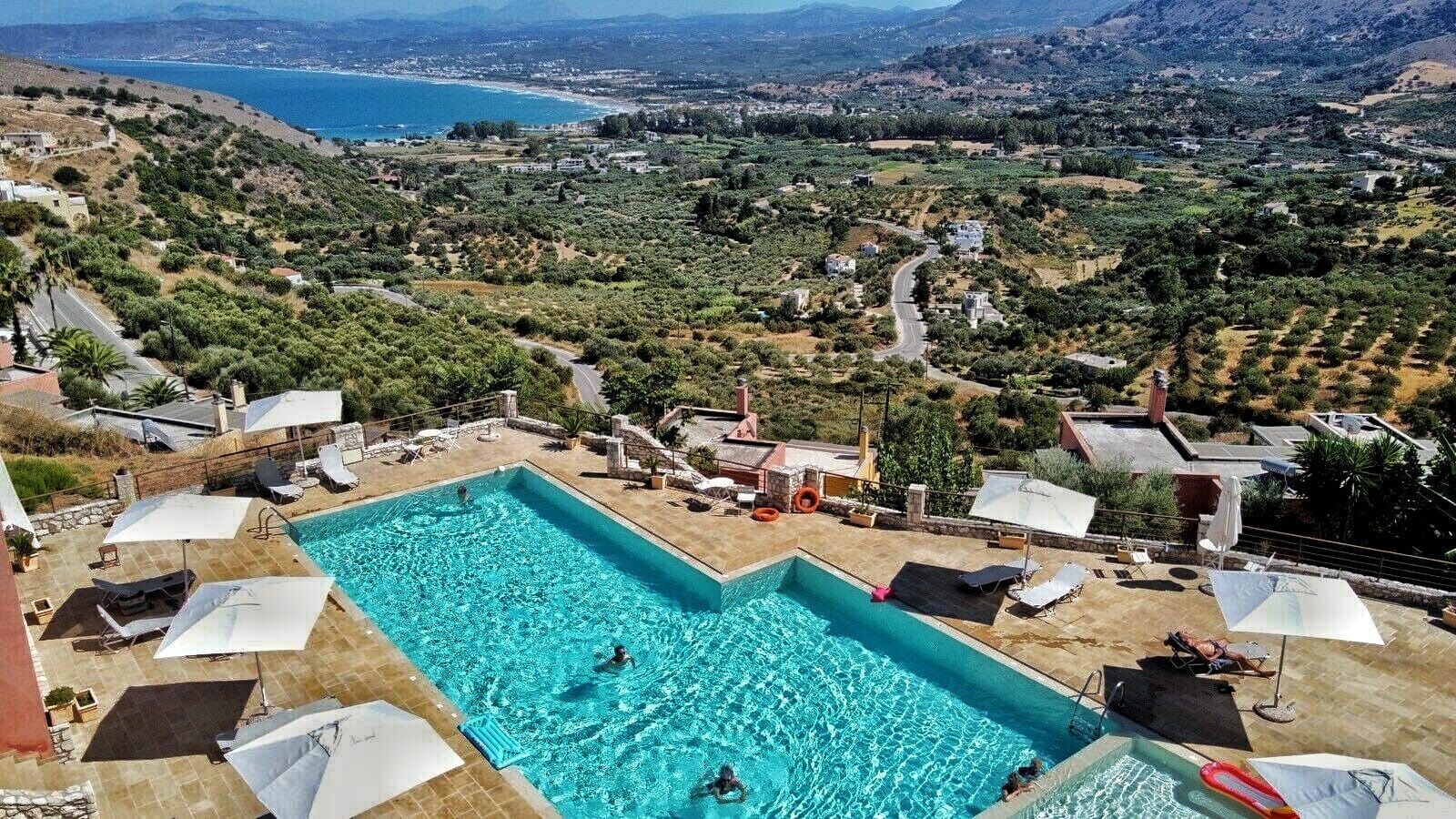3 room apartment with a view of Crete above Georgioupolis