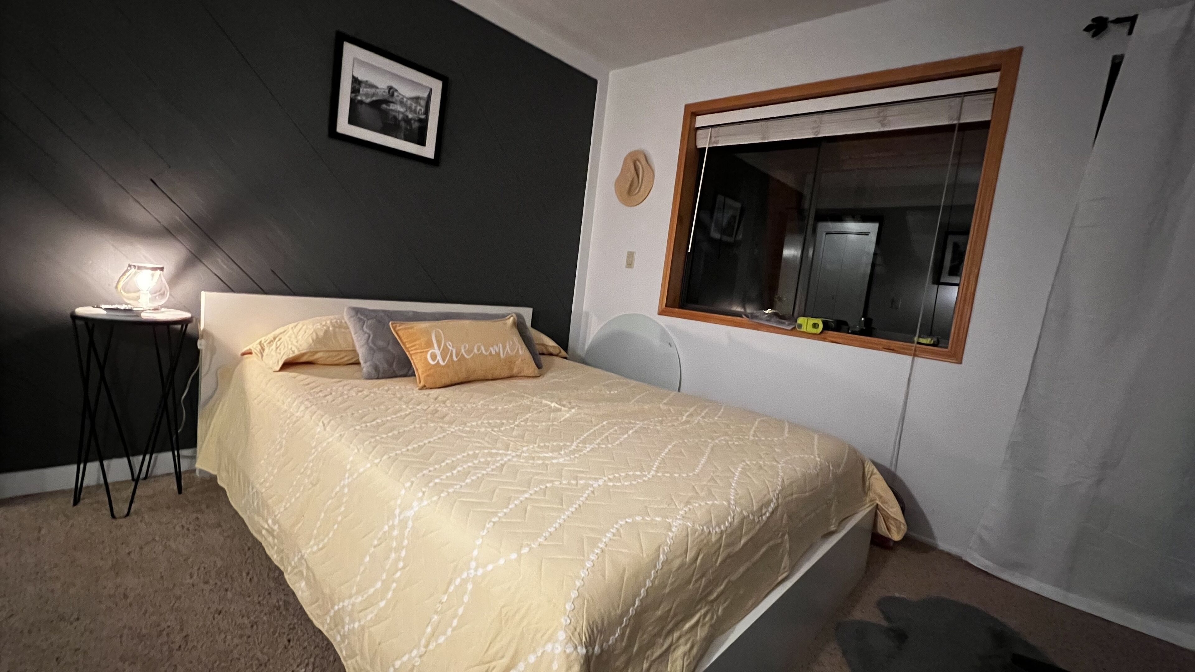 Two bedroom in the top floor. 