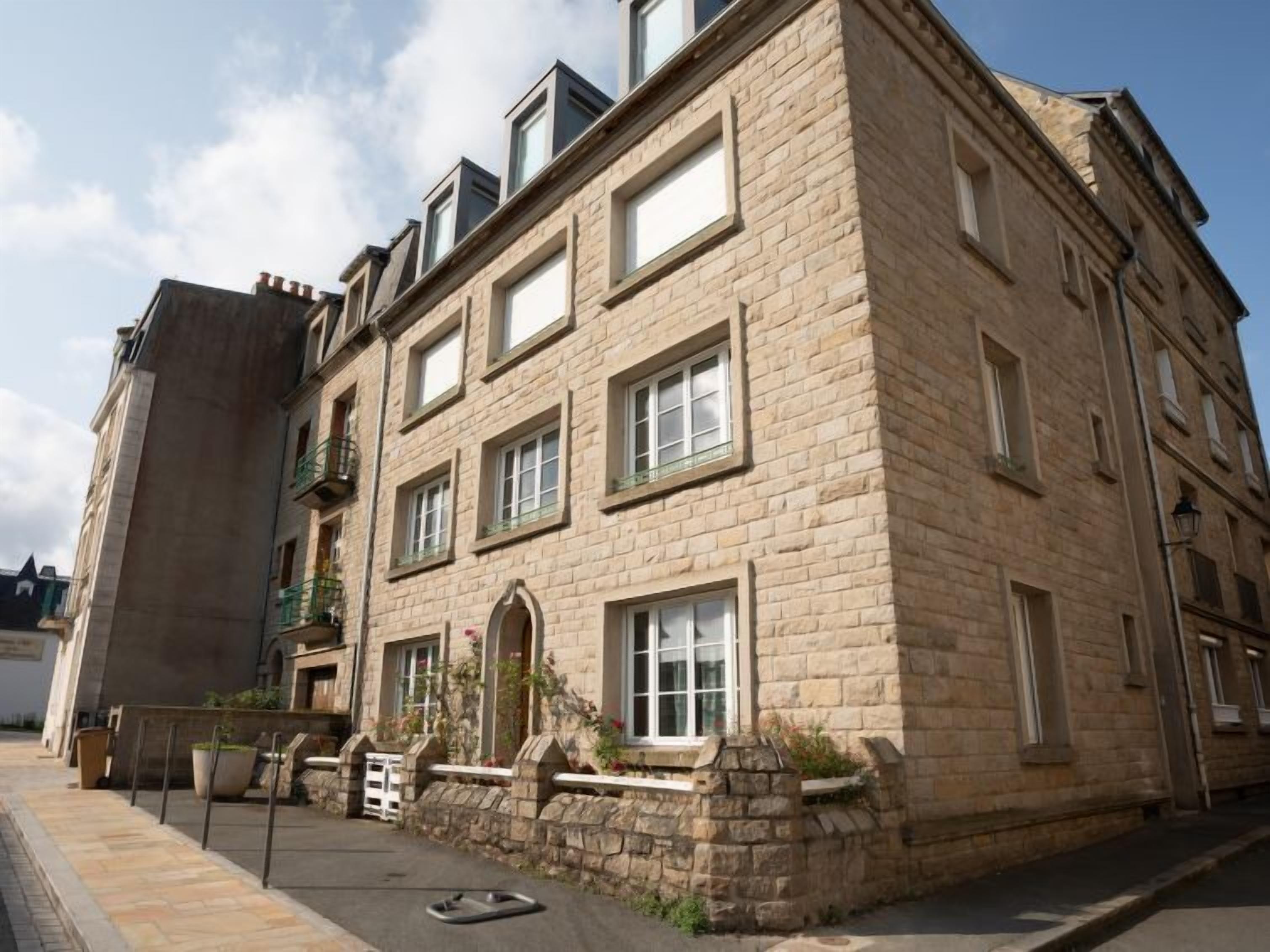 Apartment Le Monceau in Dinard - 8 persons, 4 bedrooms