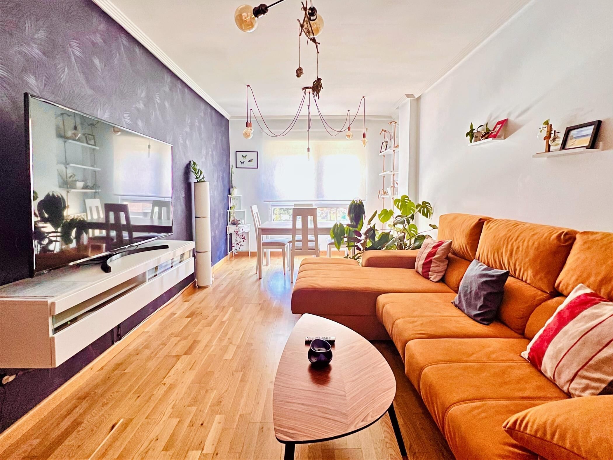 Housingleon- Oliva House