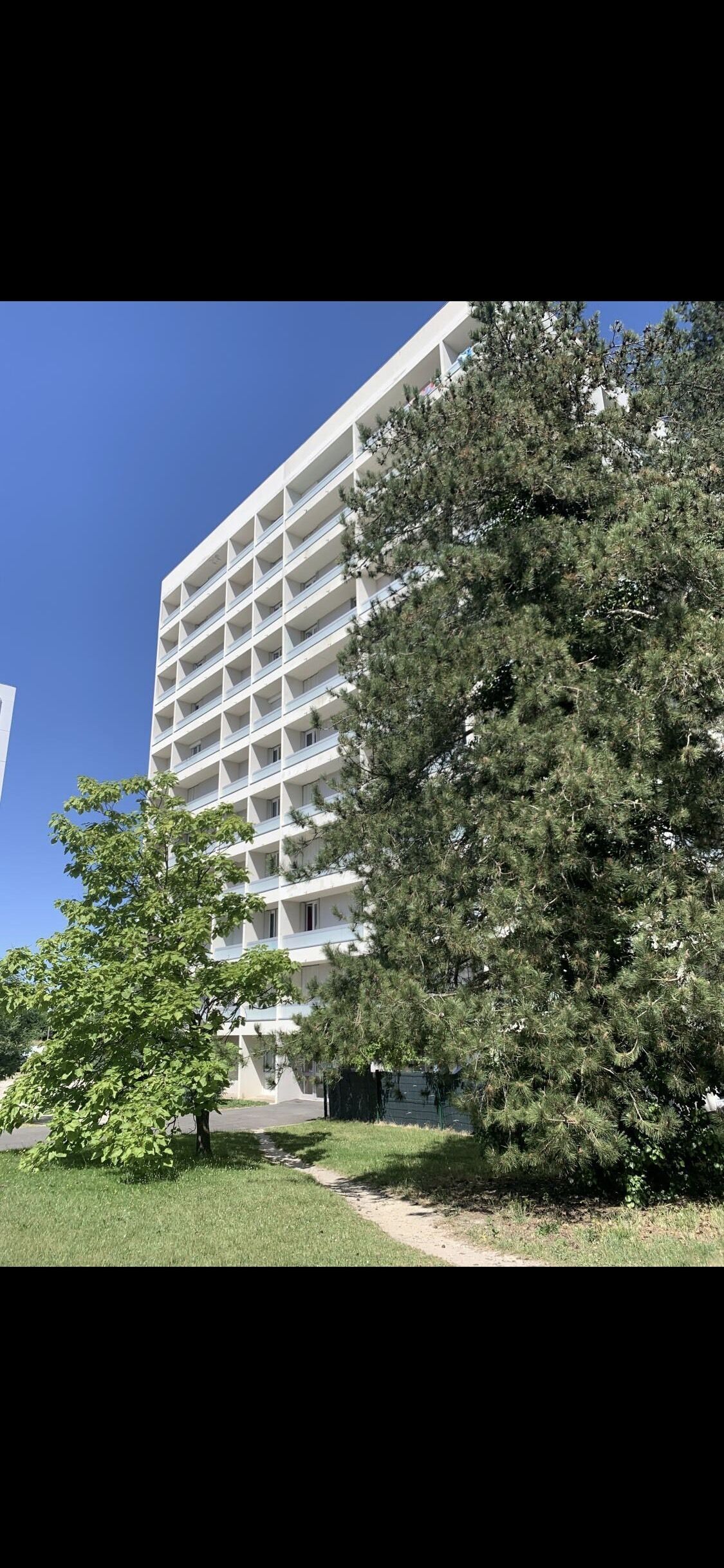 Studio with quiet balcony, parking space