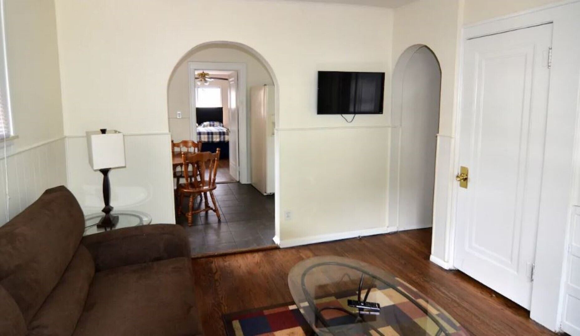 Charming lower flat in Berkley