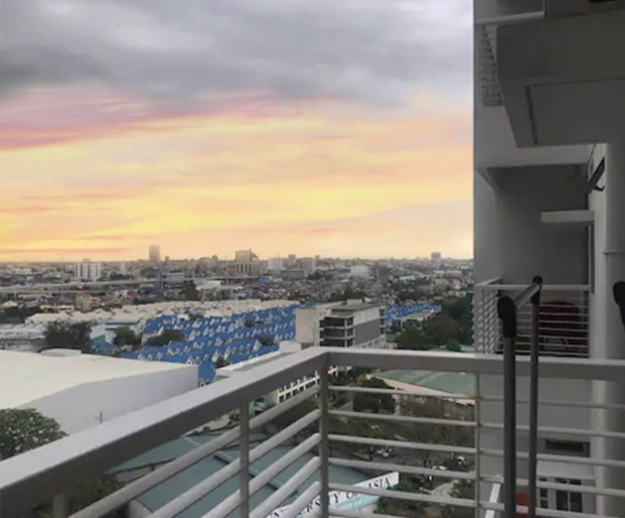 Cozy , Comfy & Convenient