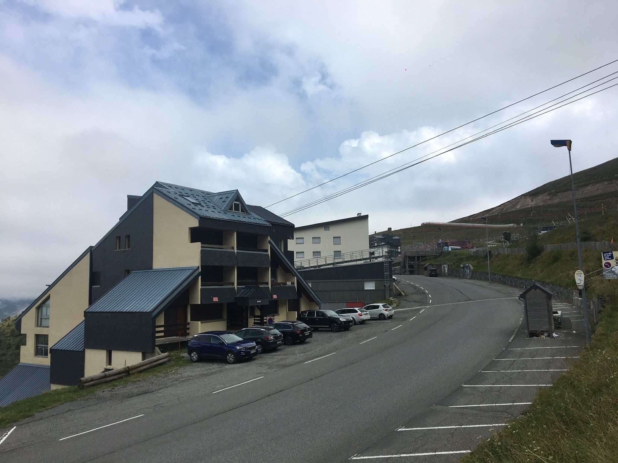 Beautiful apartment for 6 people facing the slopes of Saint Lary Pla d 'Adet