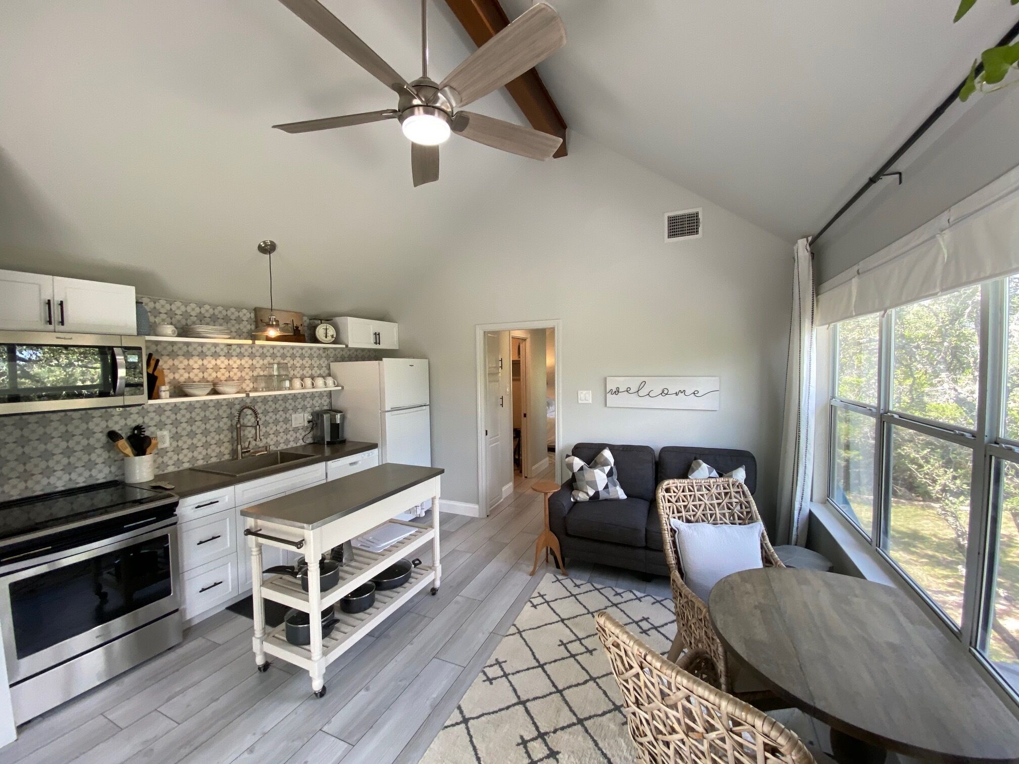 8 Acres with Hill Country Views