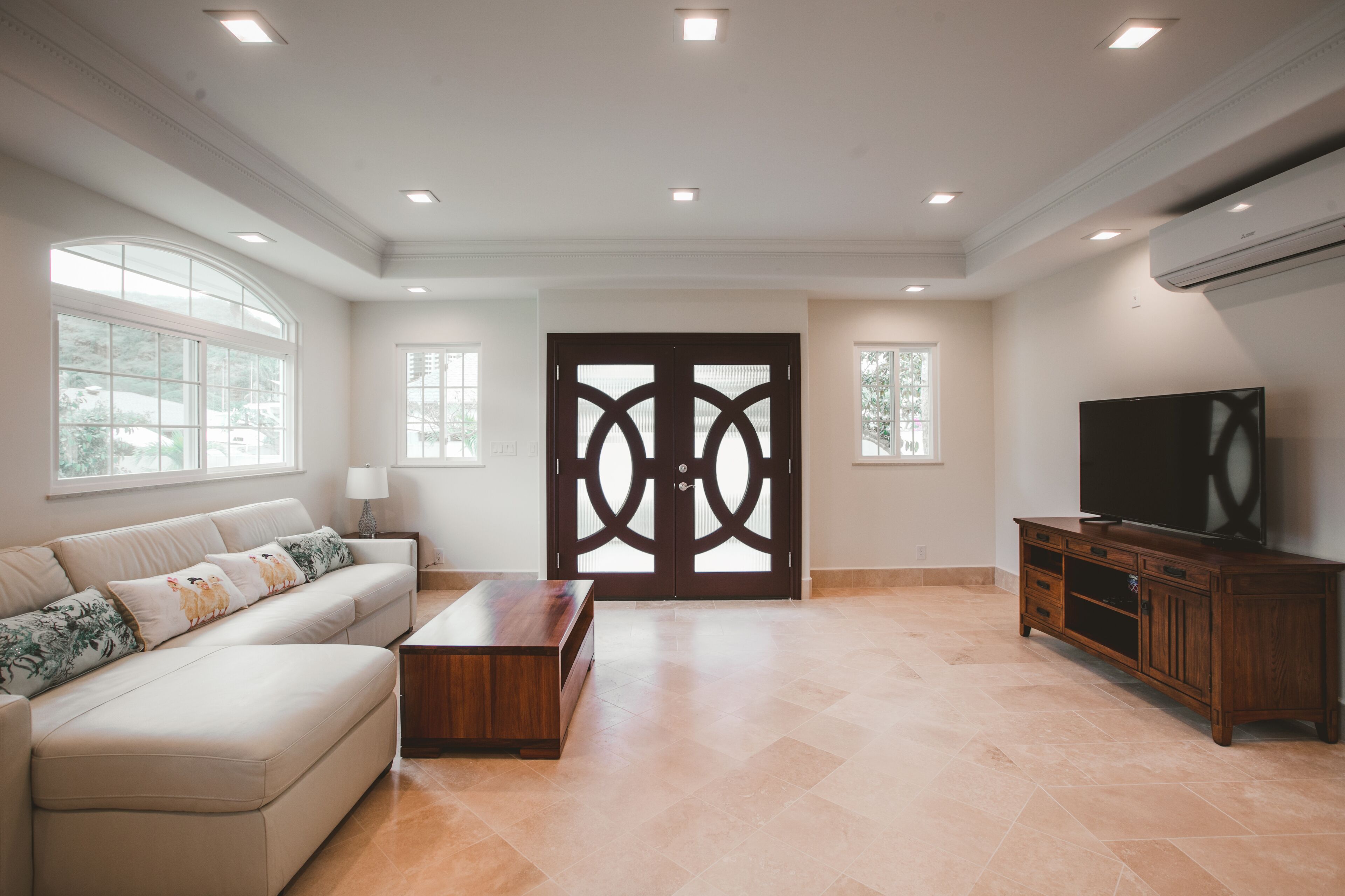 Beautiful 2 Bedroom / 2 Bath / Sleeps 6