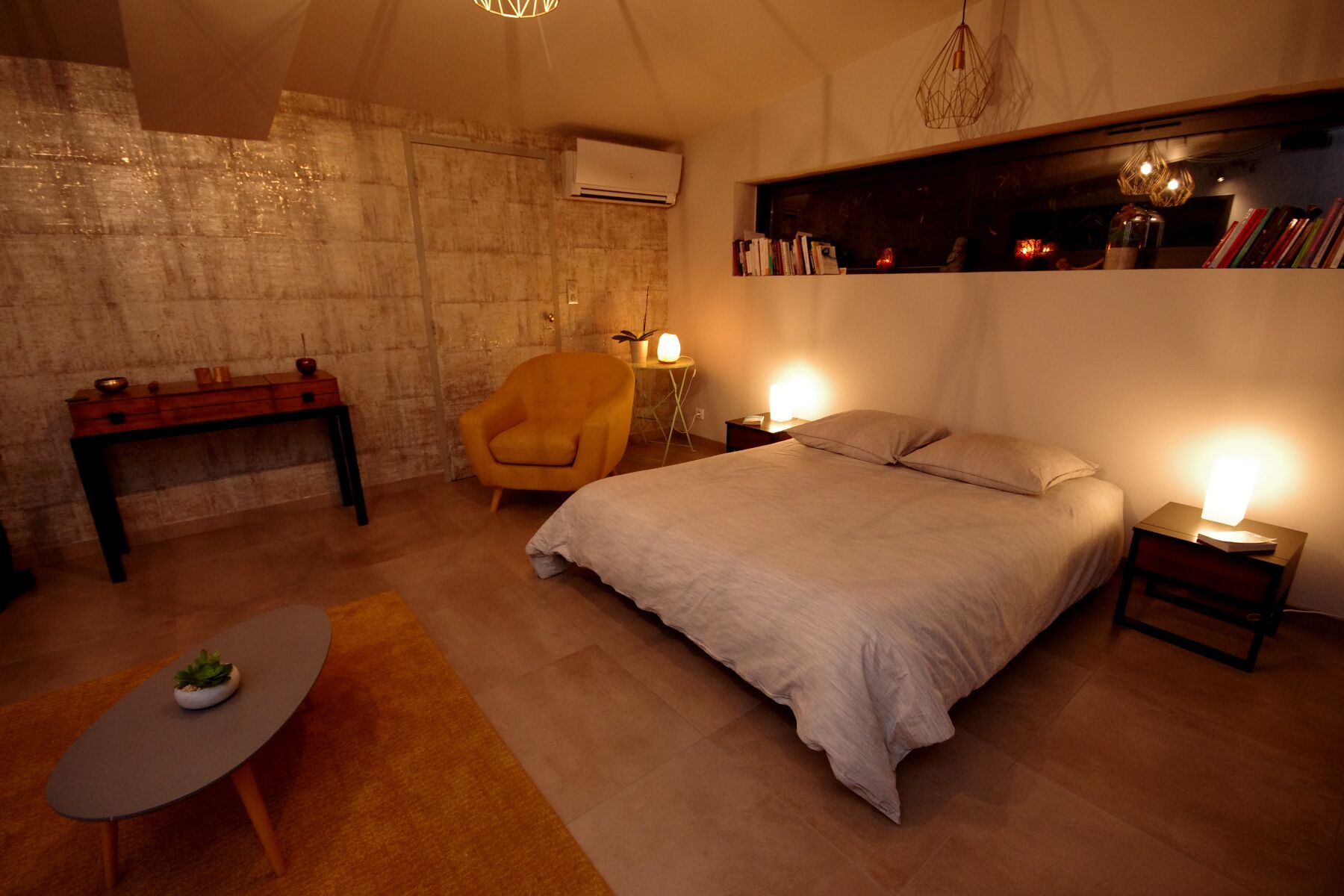 Large lake view studio with jacuzzi (T.ext > 5°C)