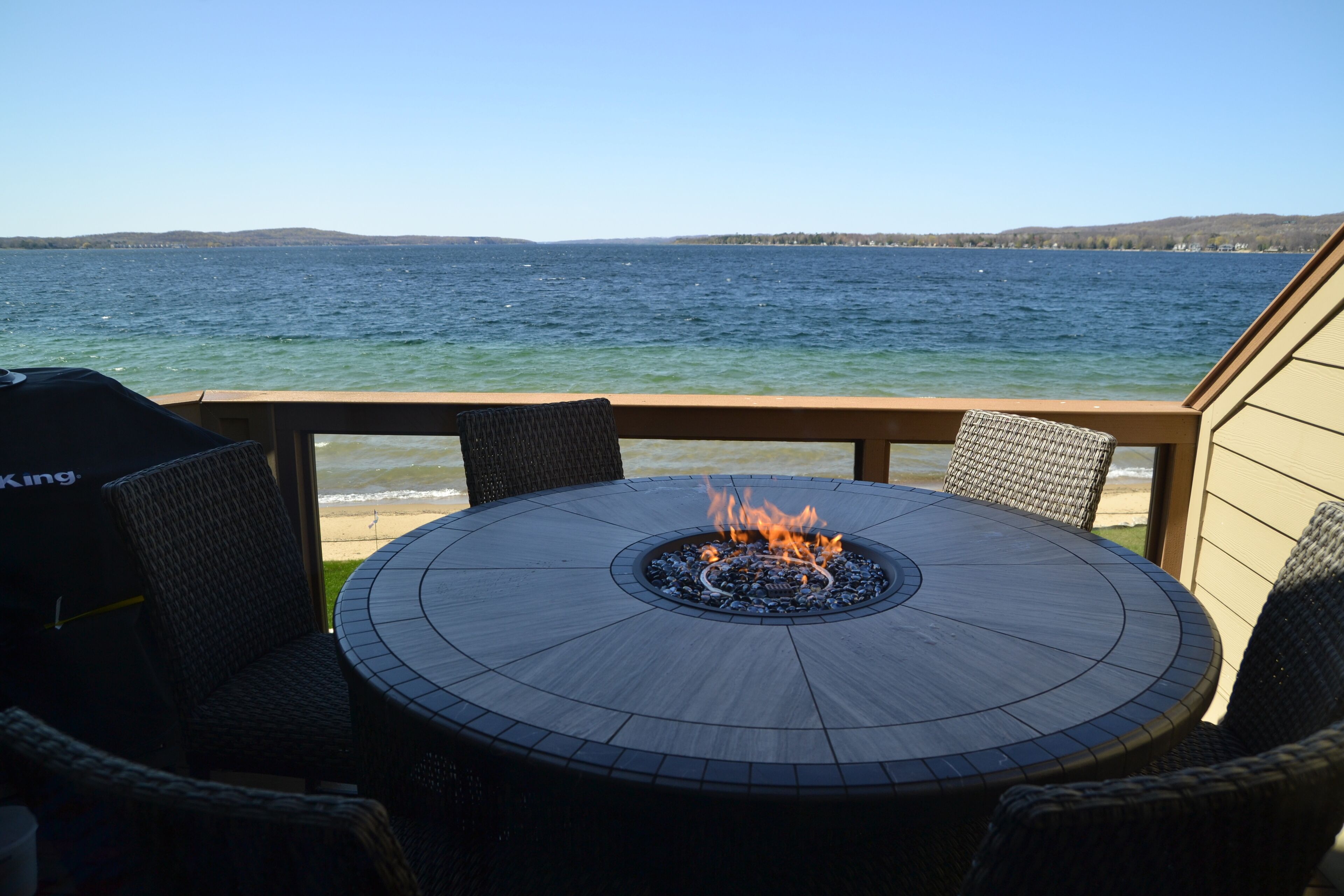 Beautiful 4 bedroom Harborage Condo on Lake Charlevoix in Boyne City