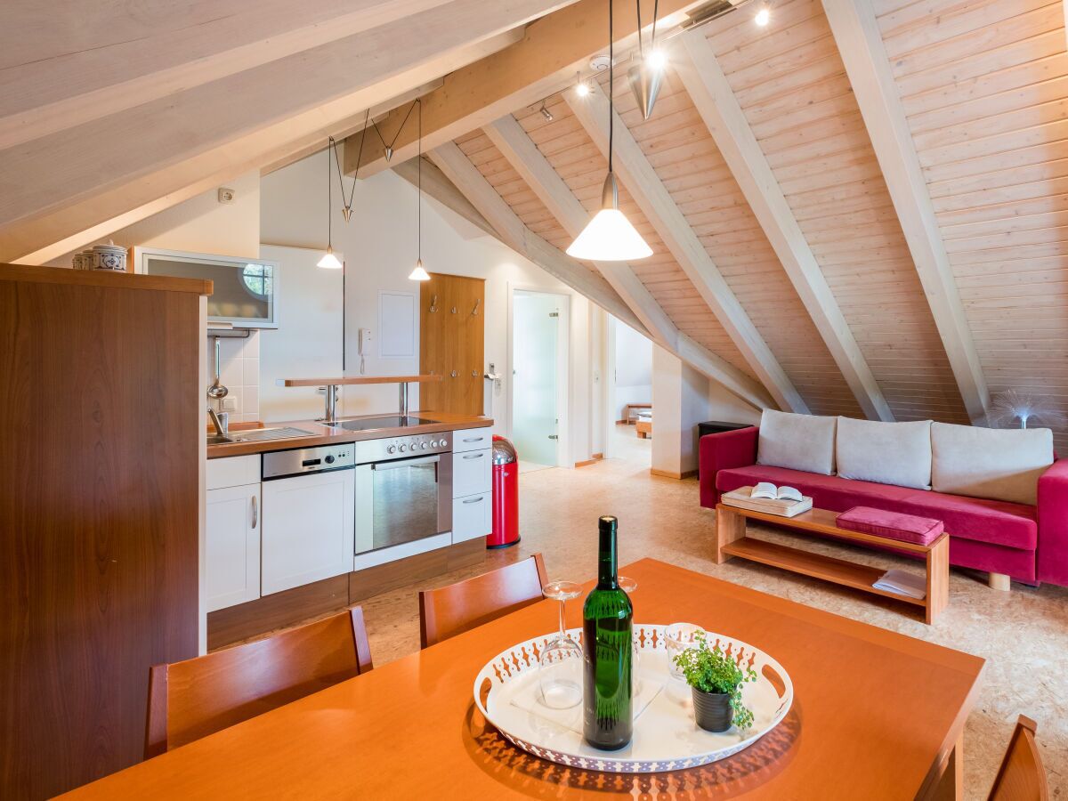 Stylish holiday apartment in a manor house on Lake Plauer