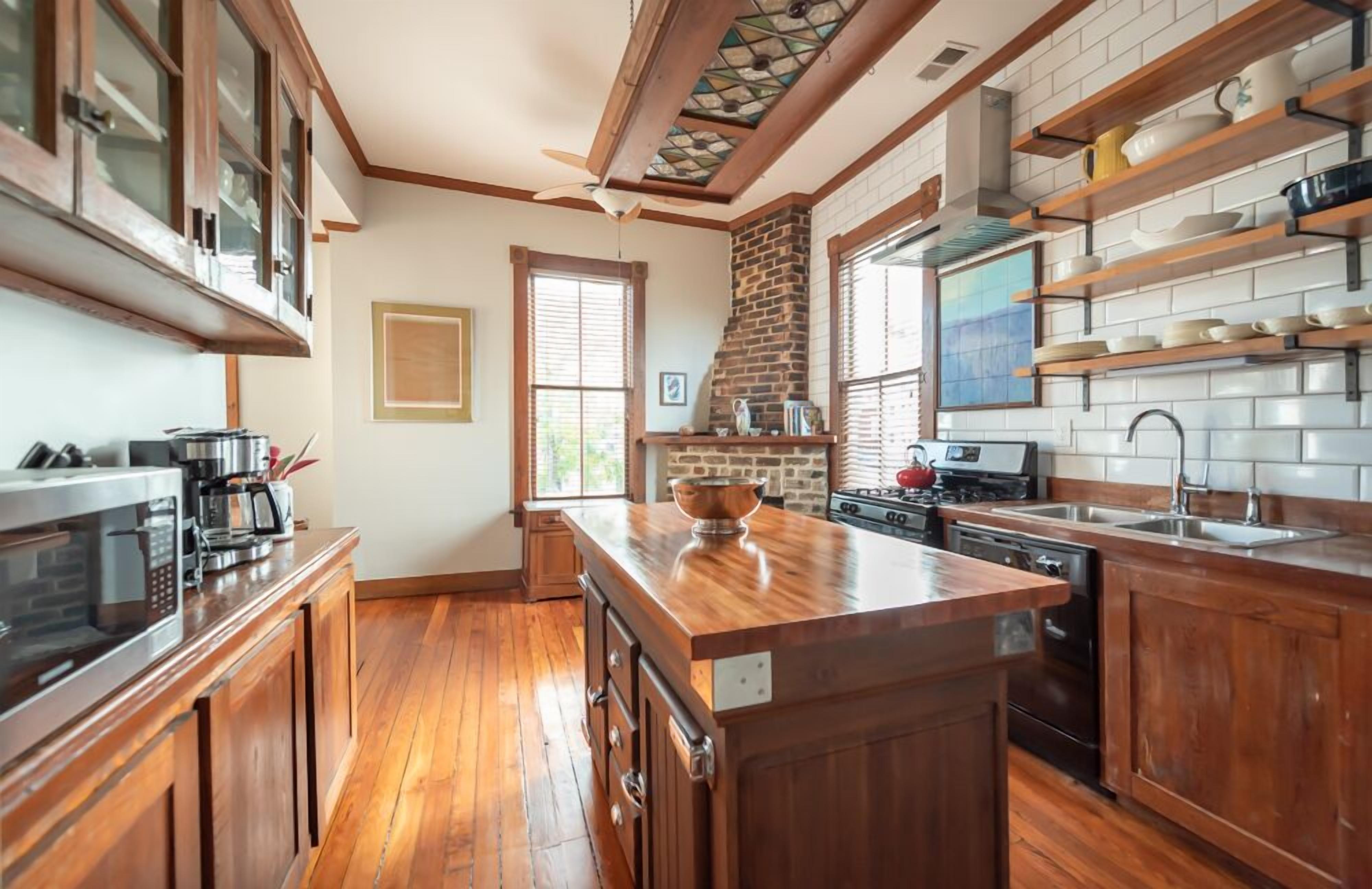 Charming Pet-Friendly Home Perched on Warren Square by Lucky Savannah