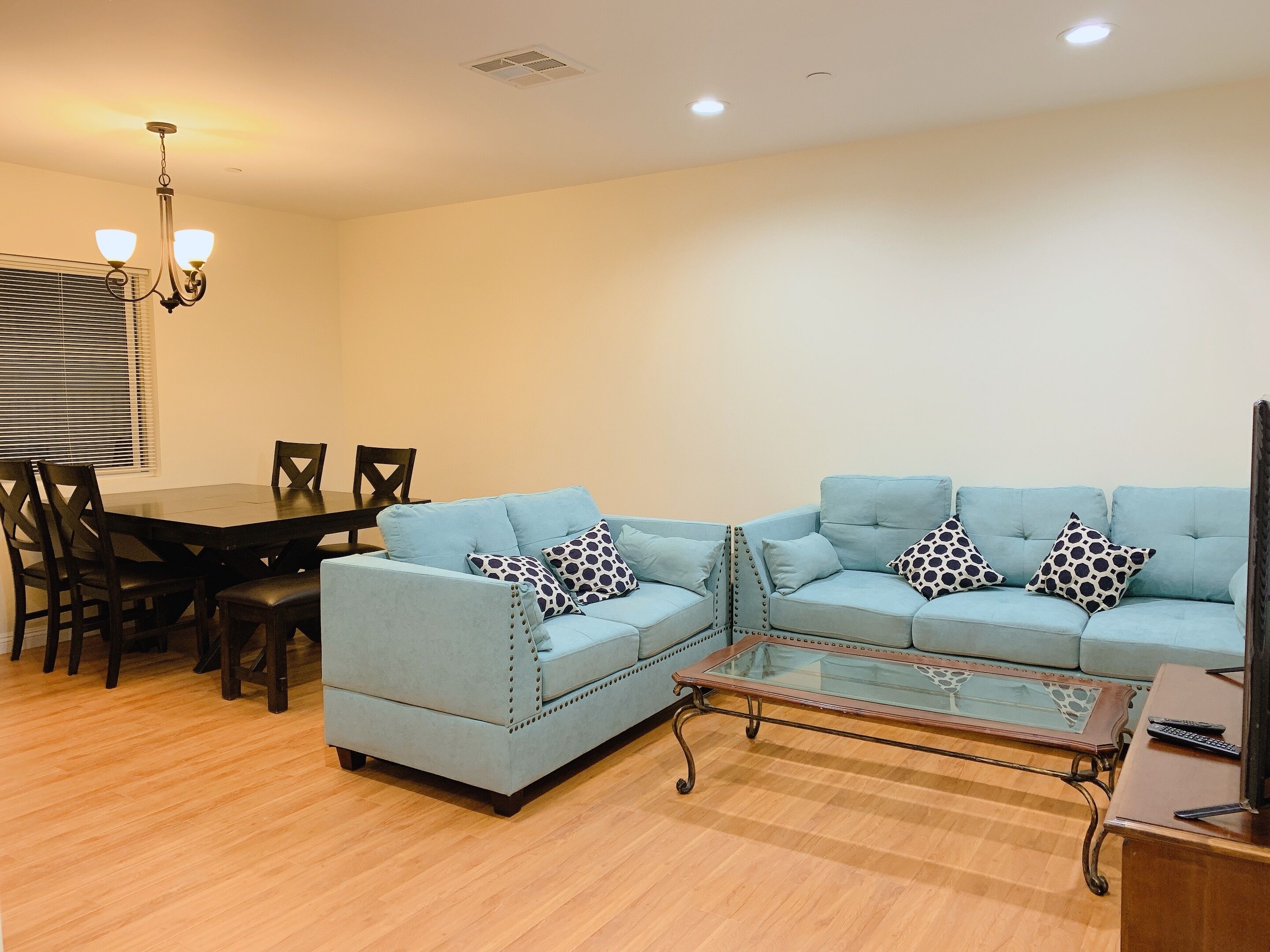 New 3B3B Apt Near City of Hope & Santa Anita