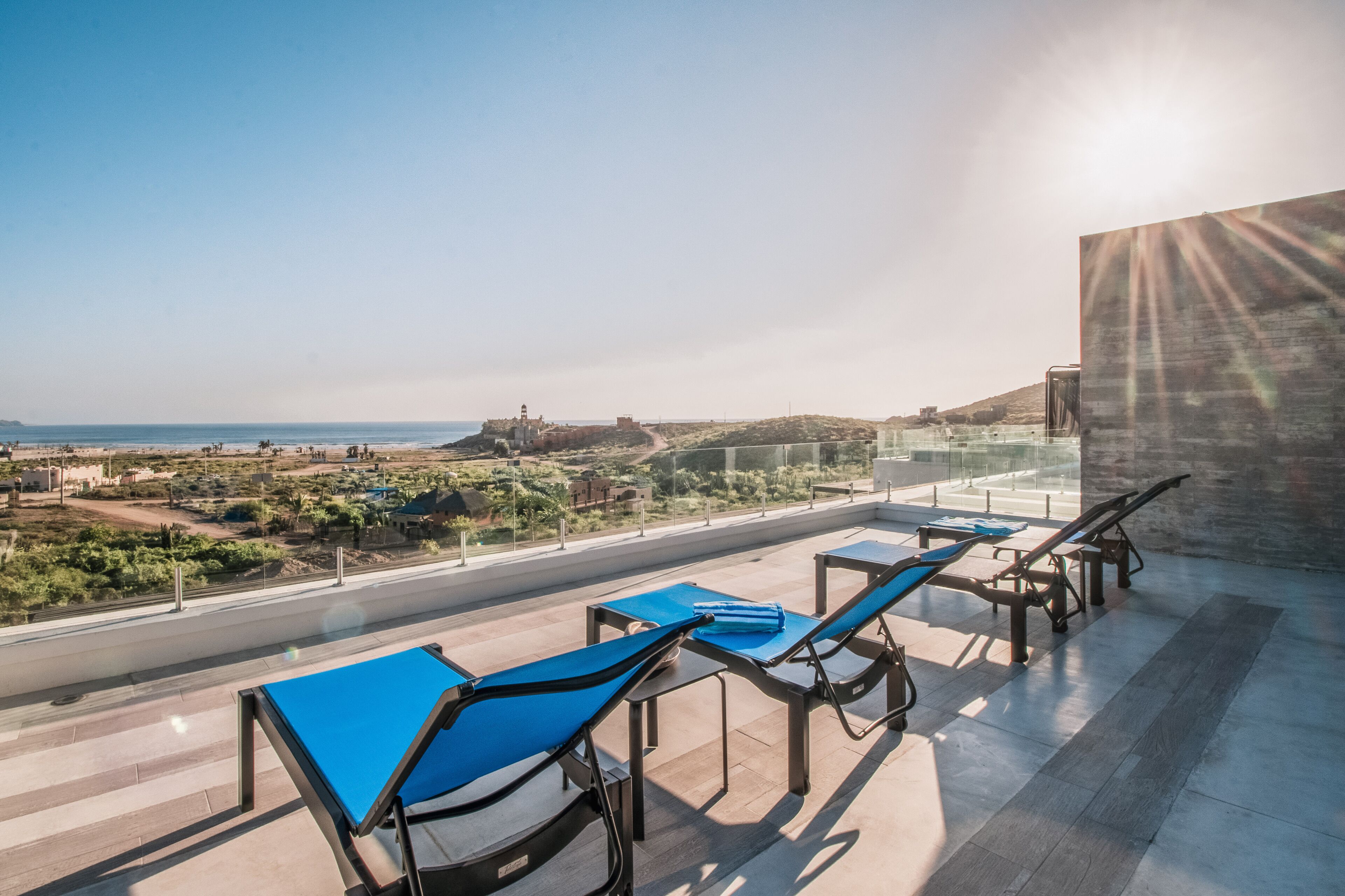 Penthouse Veni Vidi Amavi PH8