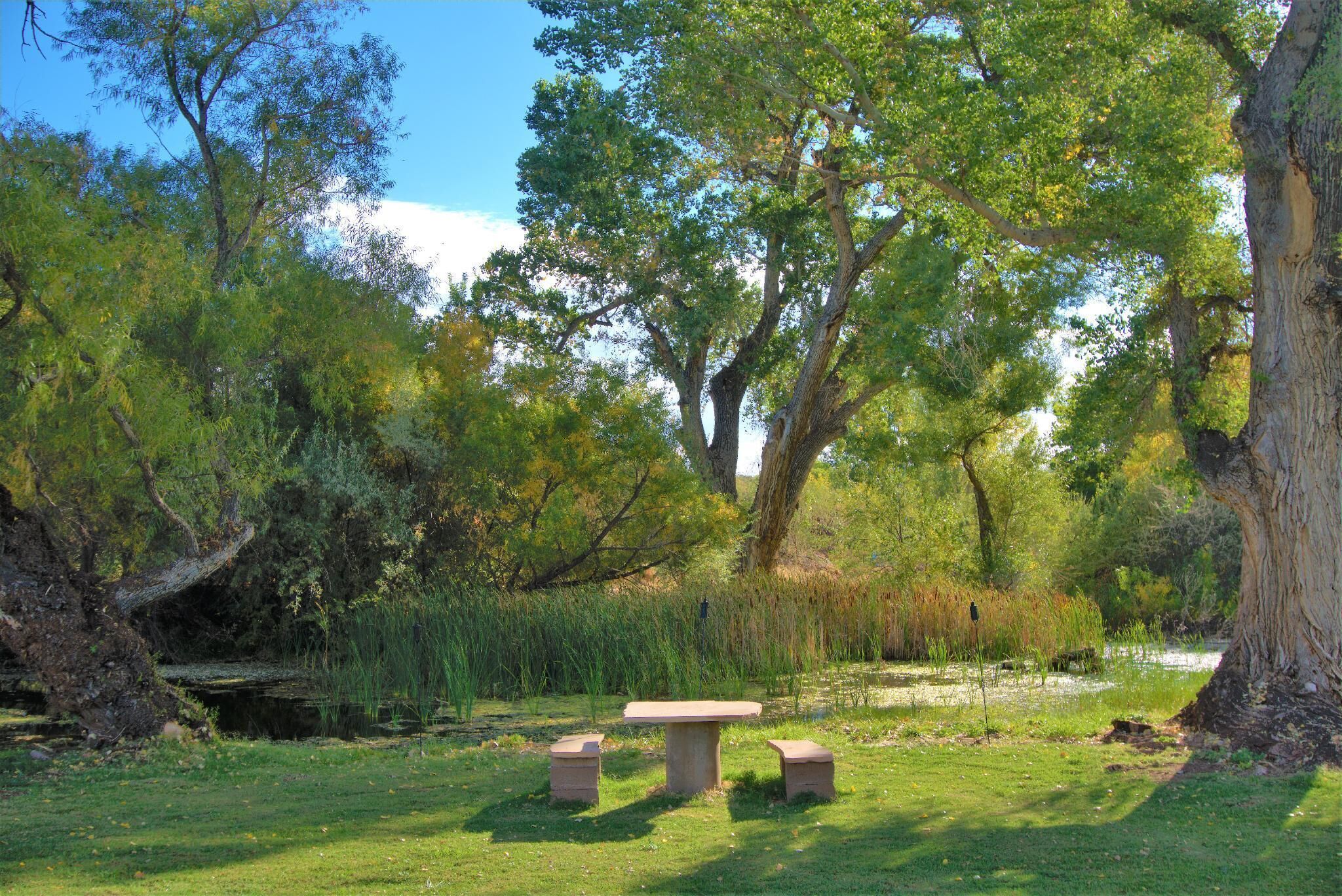 1BR Casita close to wineries in the Verde Valley, quick drive to Sedona, Jerome and Cottonwood