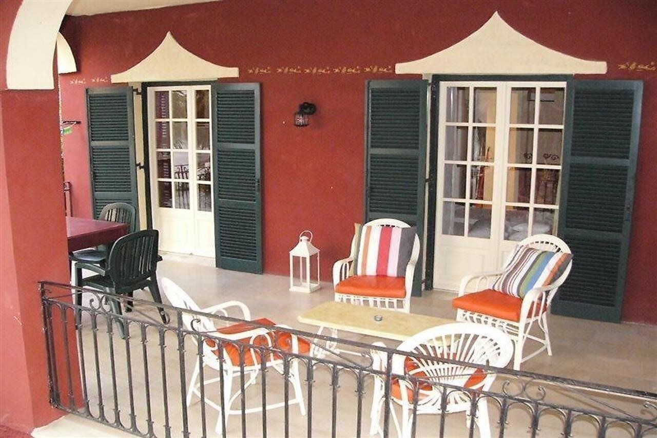 Teressa Apartments