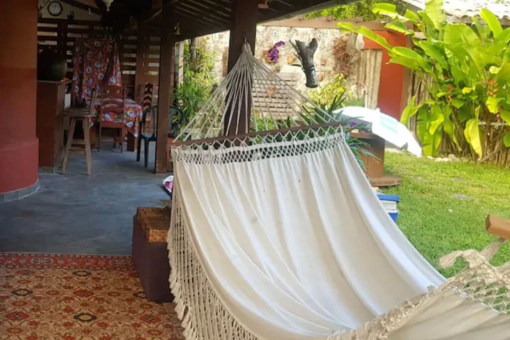 Suite Espaçosa em Hospedaria Proximo a Praia de Vilas