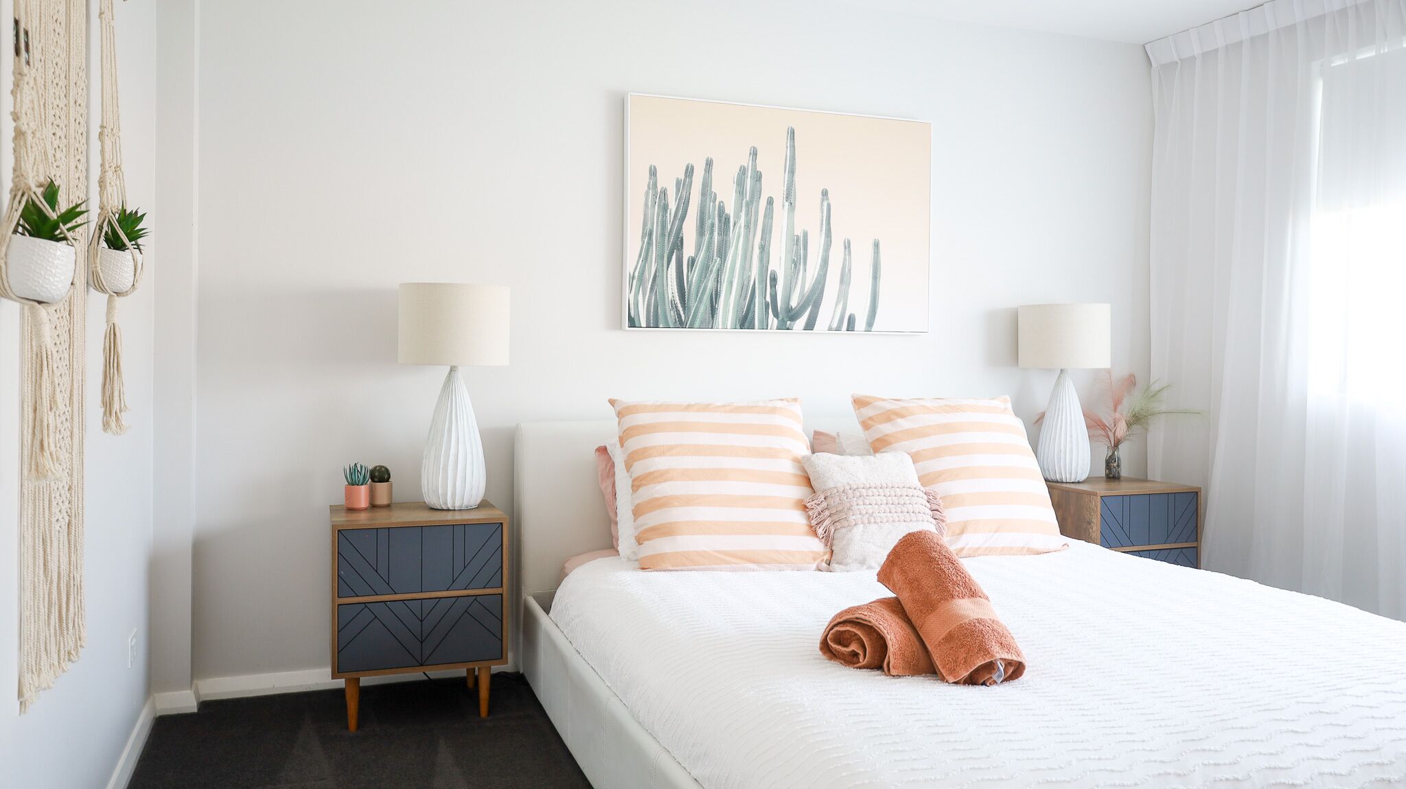 Casa Del Maya - King Unit by the Sea - A/C, WiFi, Pet friendly, private, seaside