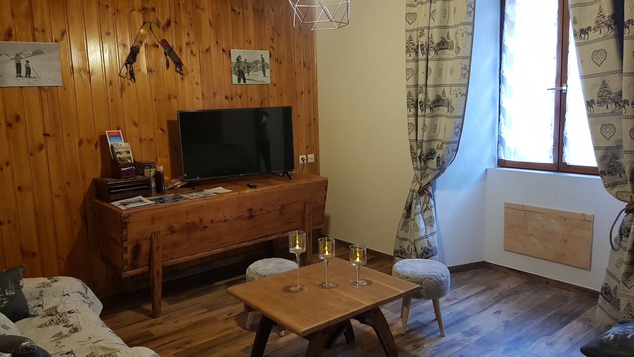 Spacious 70m² appt with 2 bedrooms, ski orelle val thorens 3Vallées - linenWIFI