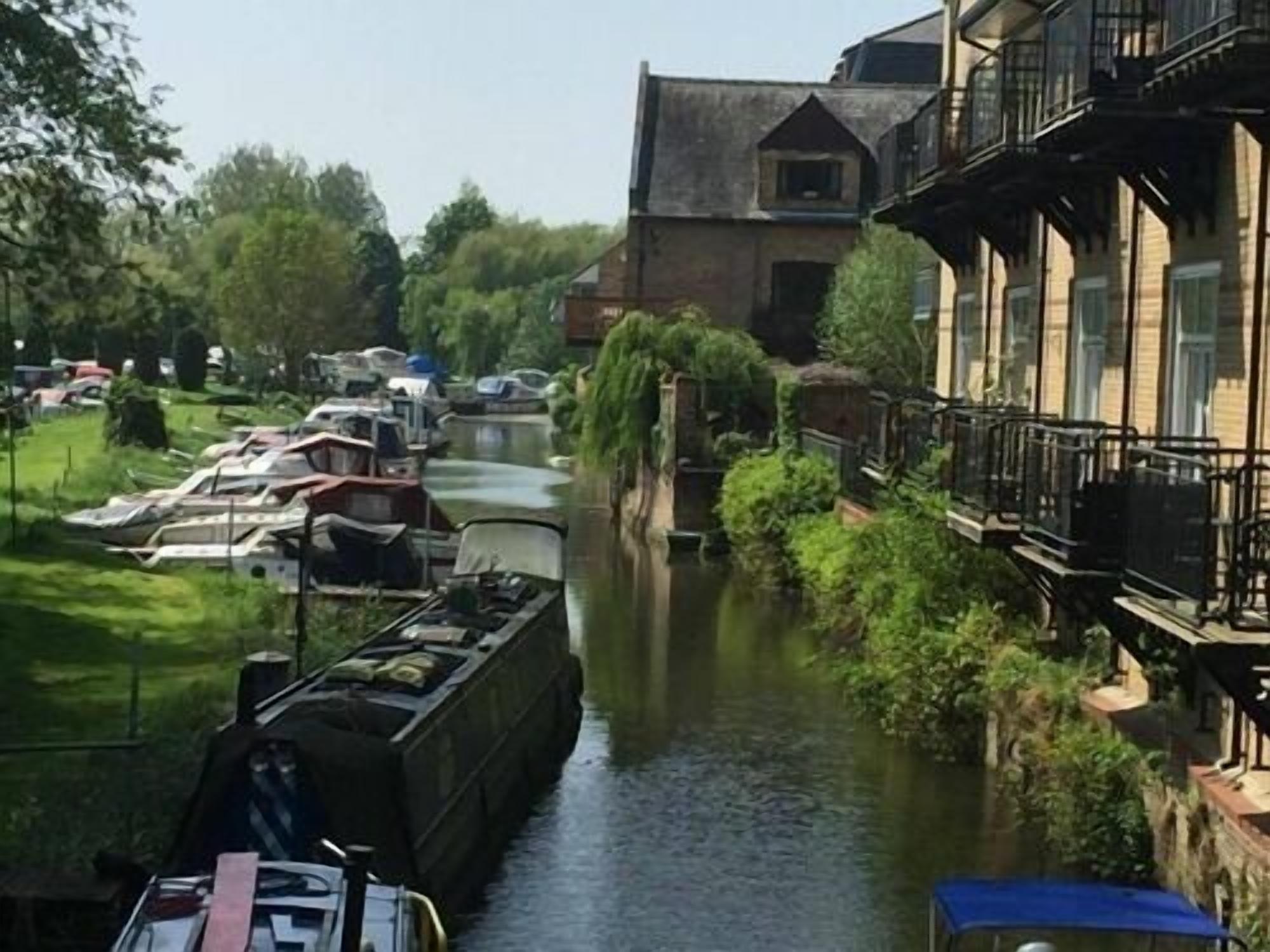 2 Marina Heights - St Neots