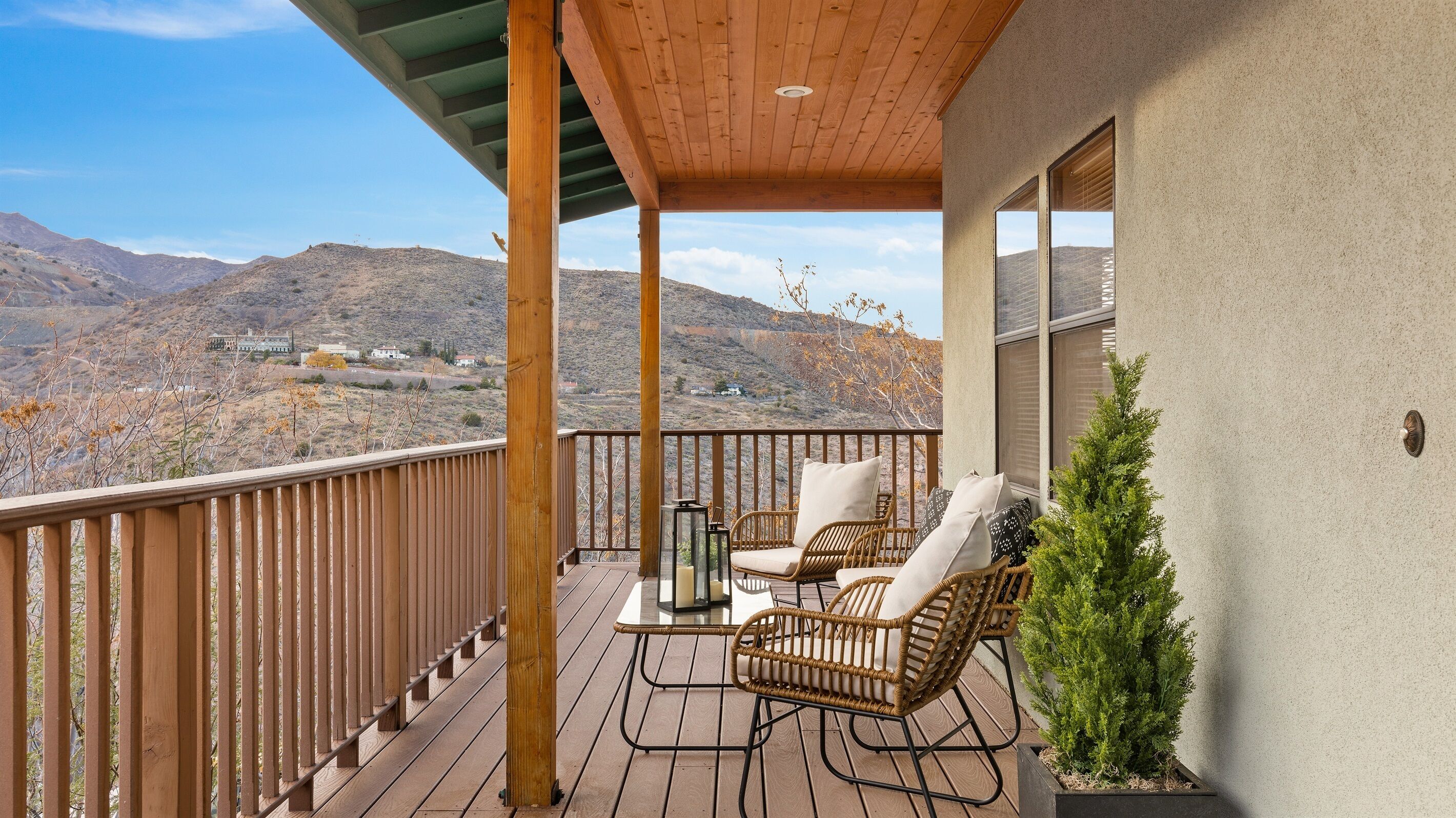 Fully Stocked Kitchen in AZ's Fav Mining Town, Shopping, Dining & Fun VIEWS!
