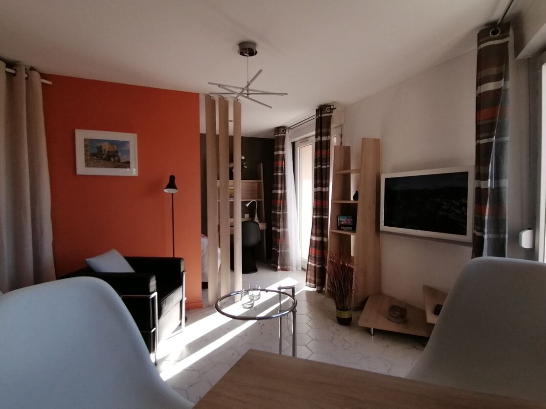 Apartment Cozy Toulouse-Blagnac prox. Airport - Private Pgk