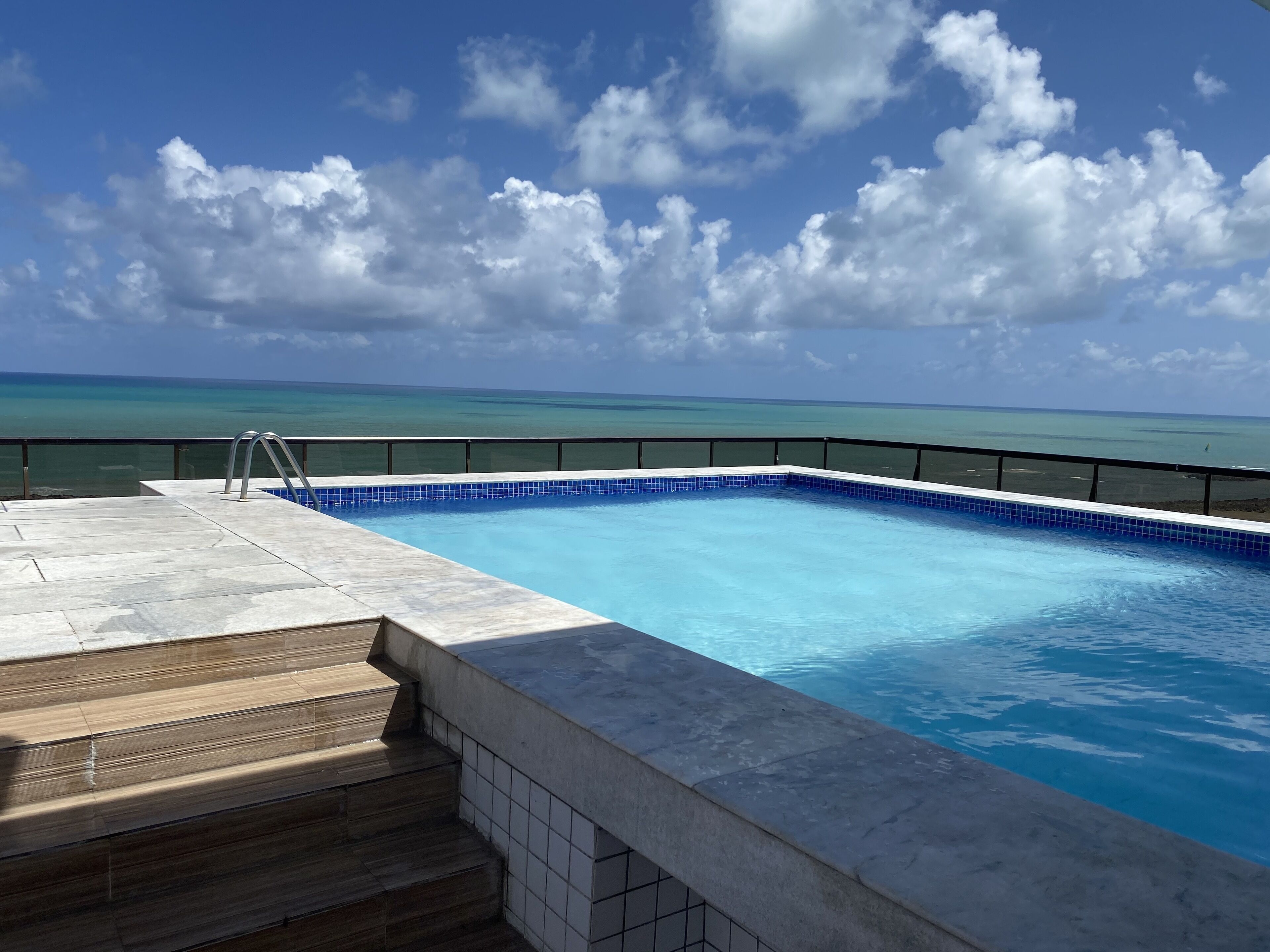 Flat Beira Mar 309, Olinda 4 Wheels