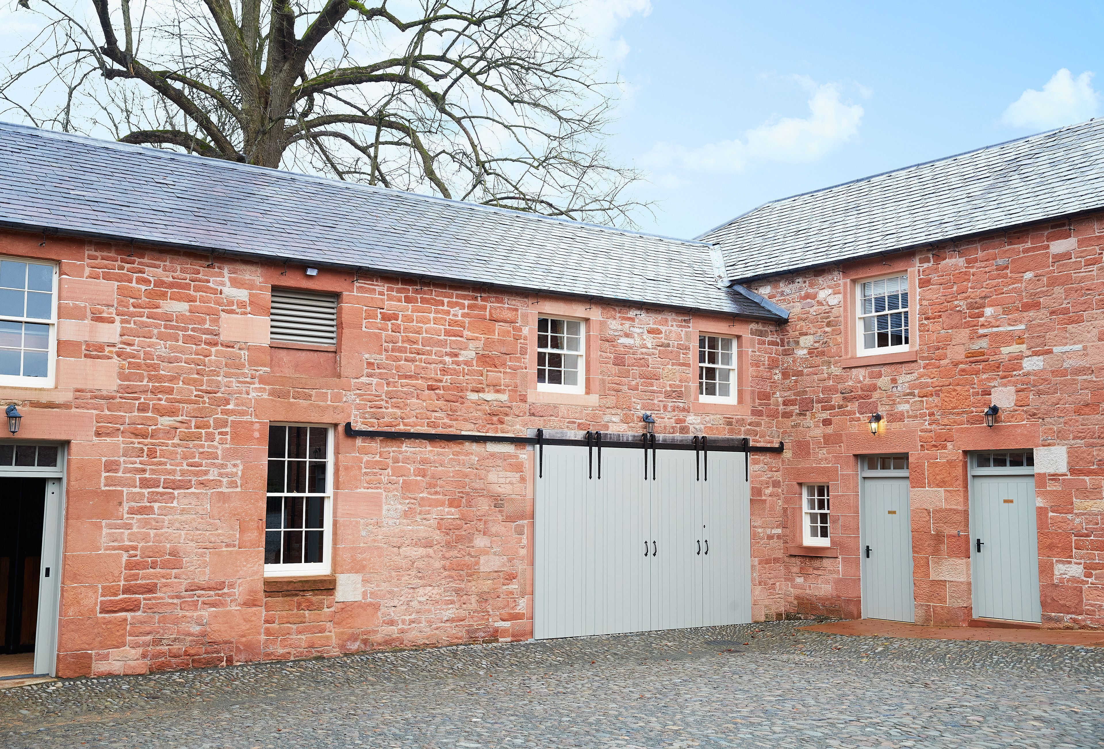 One bedroom apartment offering characterful and beautiful accommodation