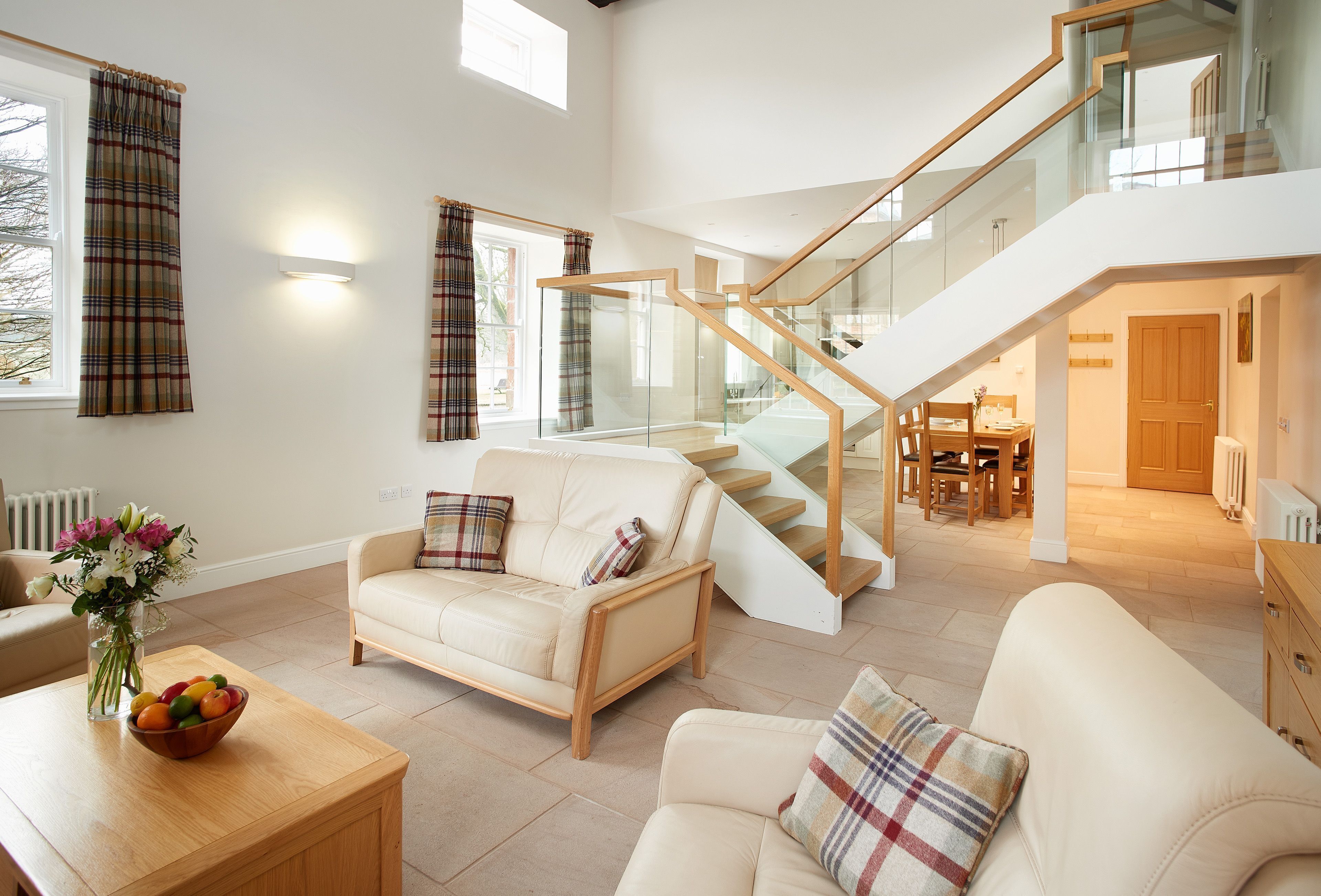 The Sir Walter Scott Apartment is a luxurious property