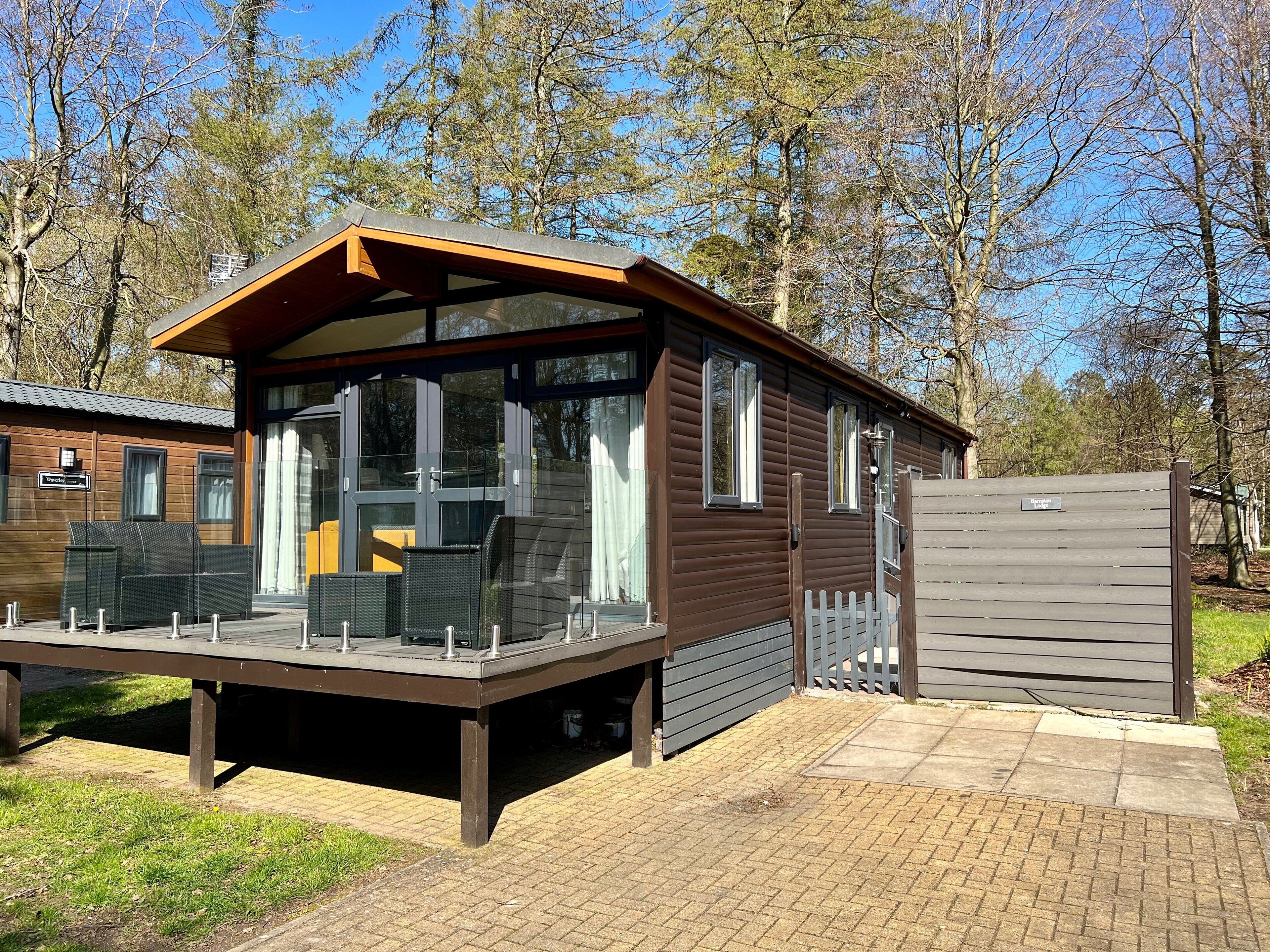 Hot tub Countryside Lodge with golf course