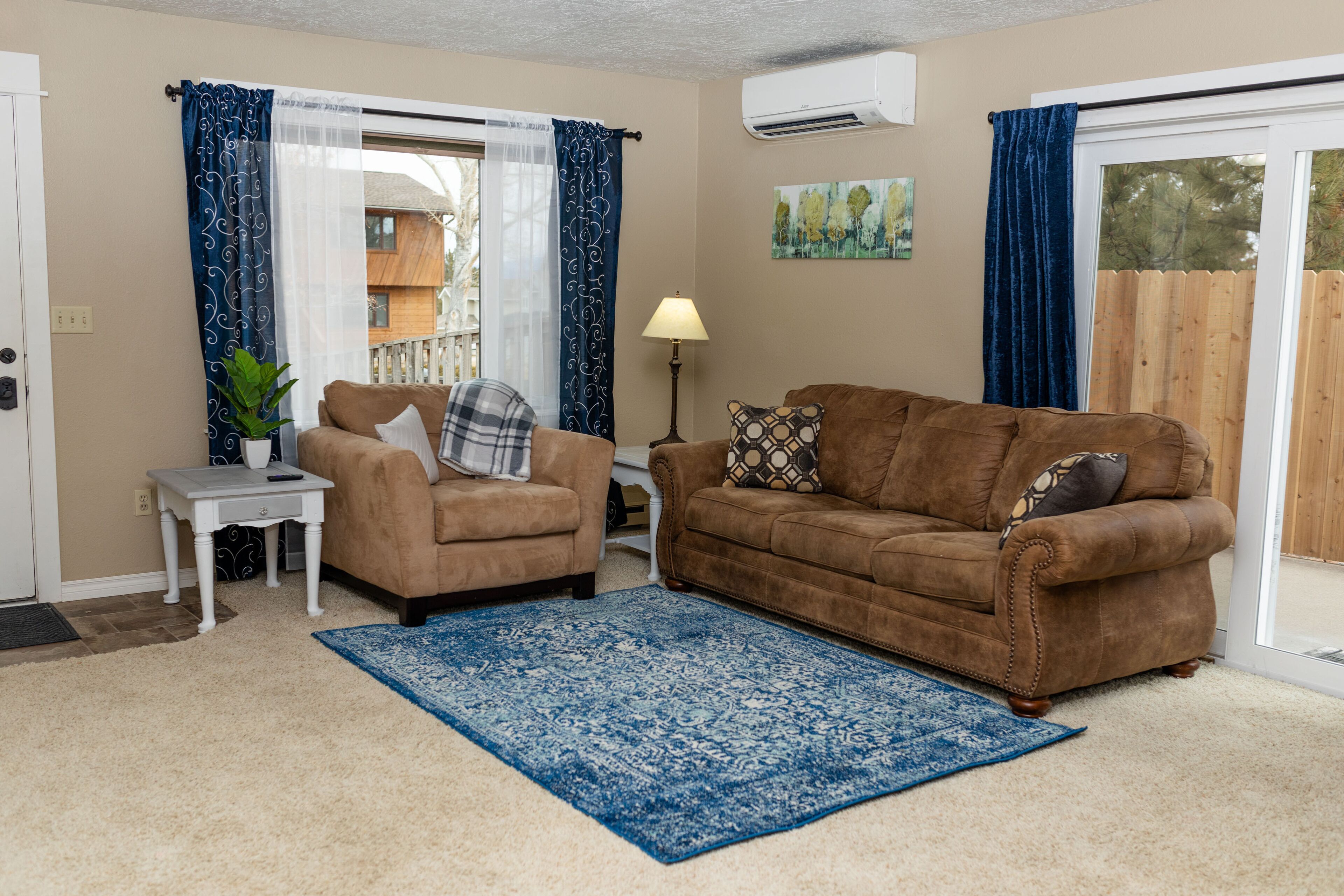 Cozy single level