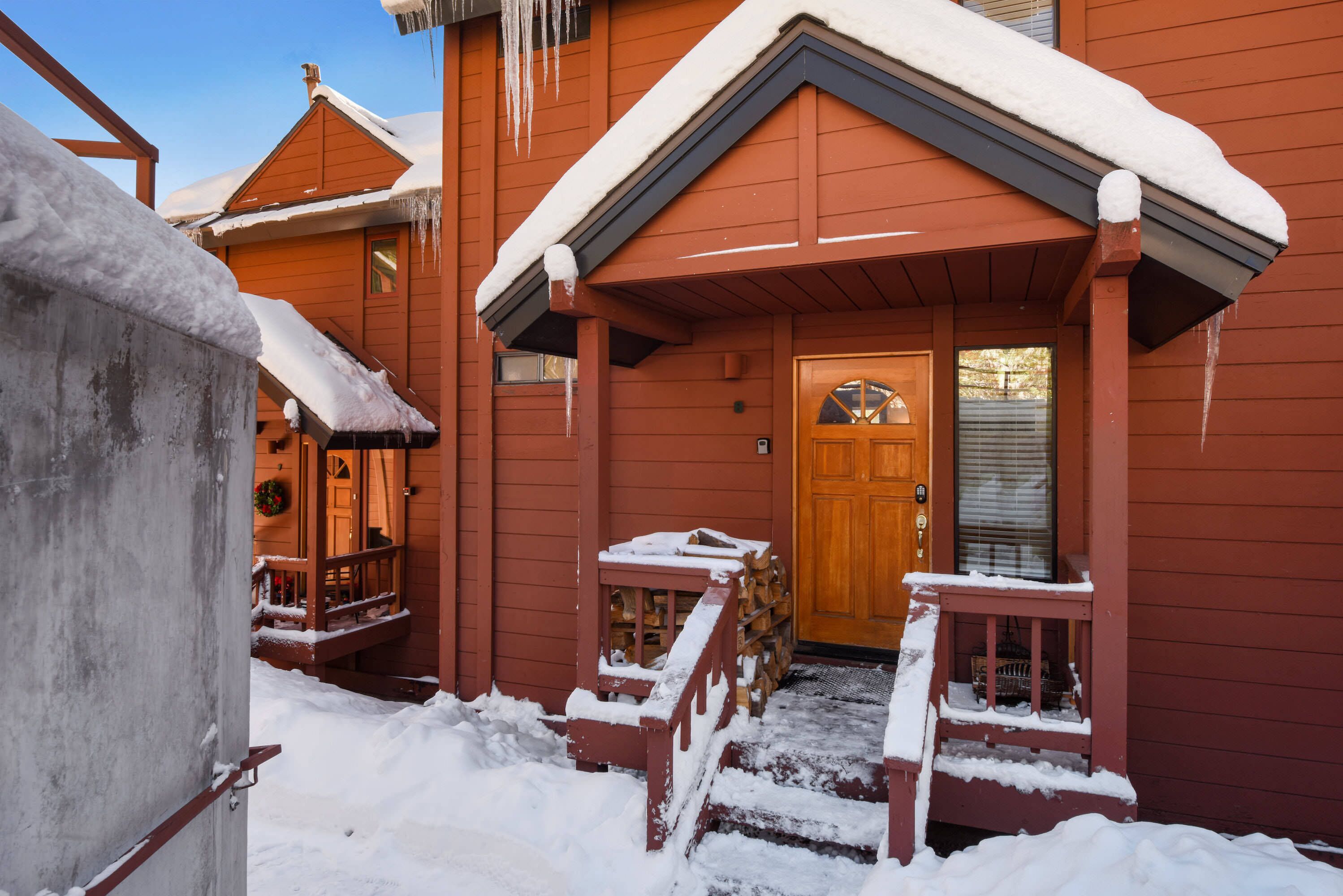 Valley View Bliss | Commons Beach & Biking just Minutes Away!