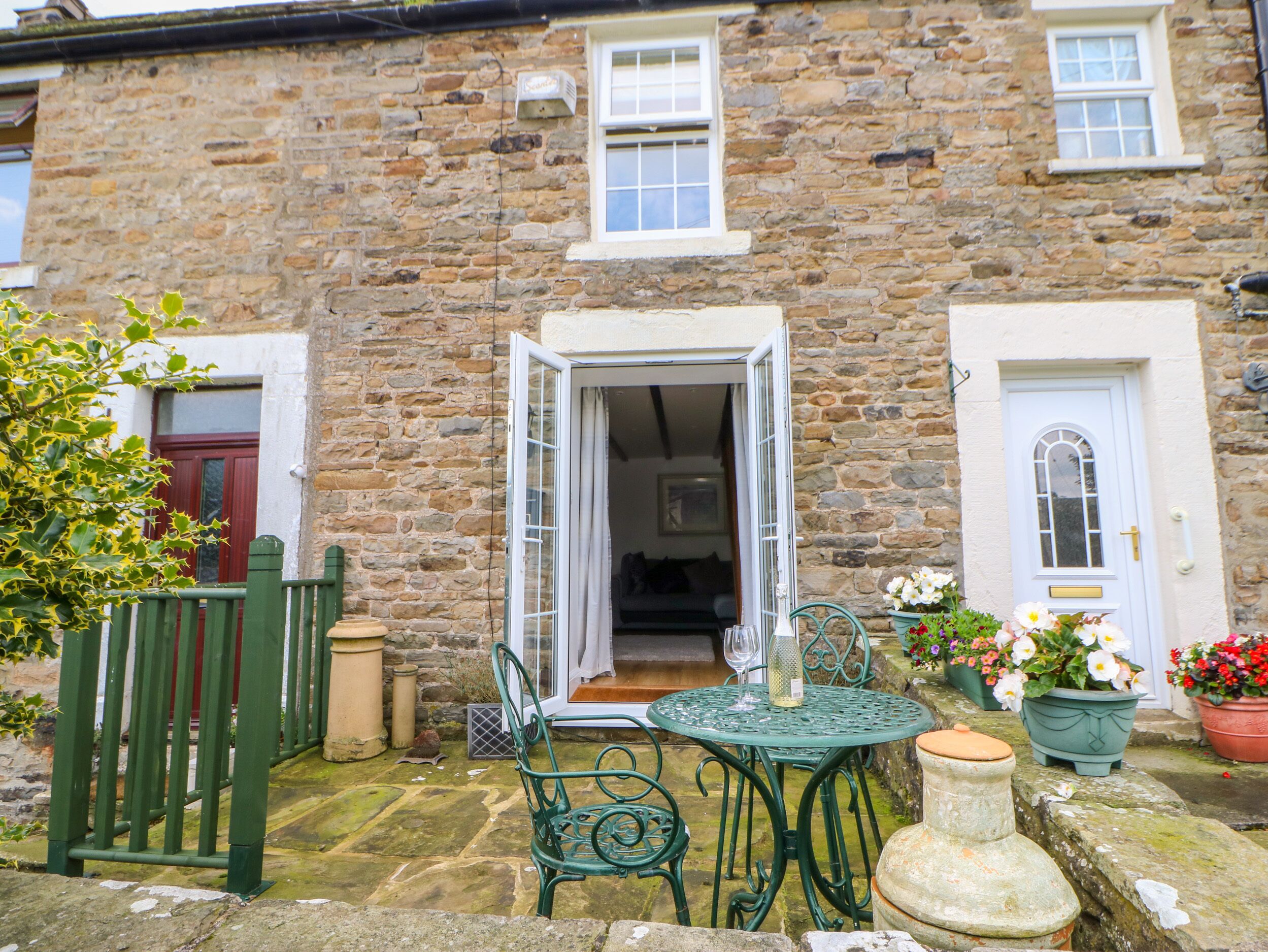 2 WEST HASWICKS, pet friendly, character holiday cottage in Westgate