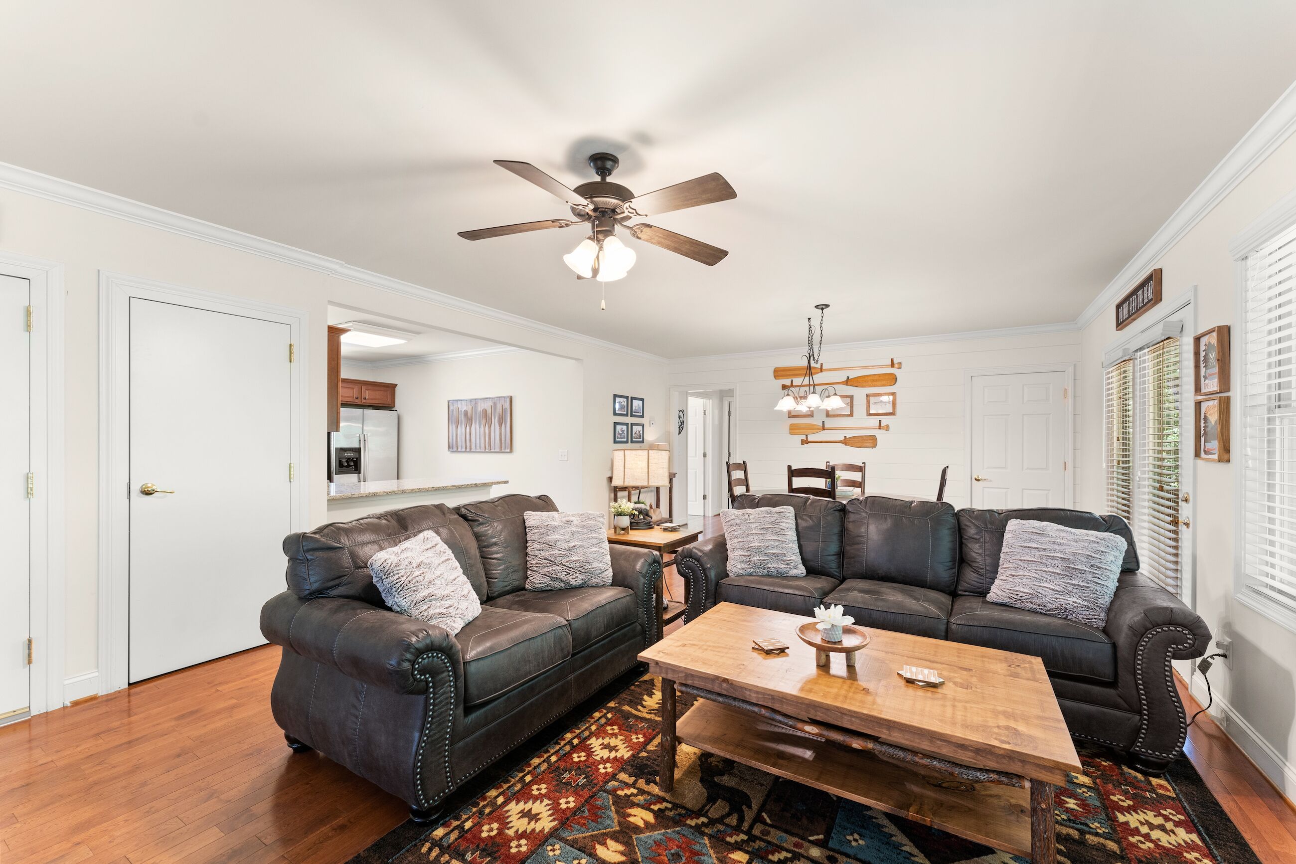 Chattahoochee River House 1 - Just a Hop, Skip and Jump to Helen Festhalle!