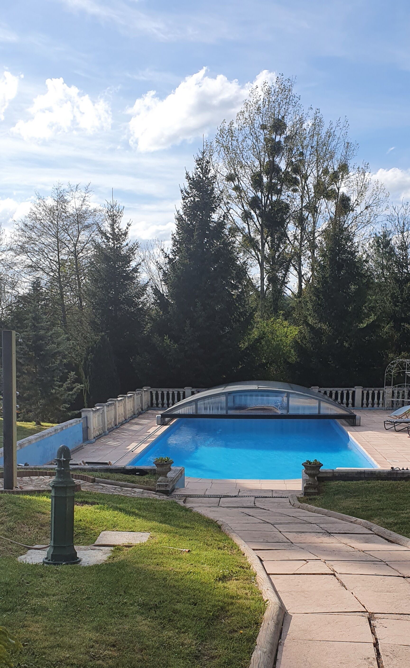 LA Ferlande EN Auge Parc Terrasse VUE Piscine Maison D Hotes