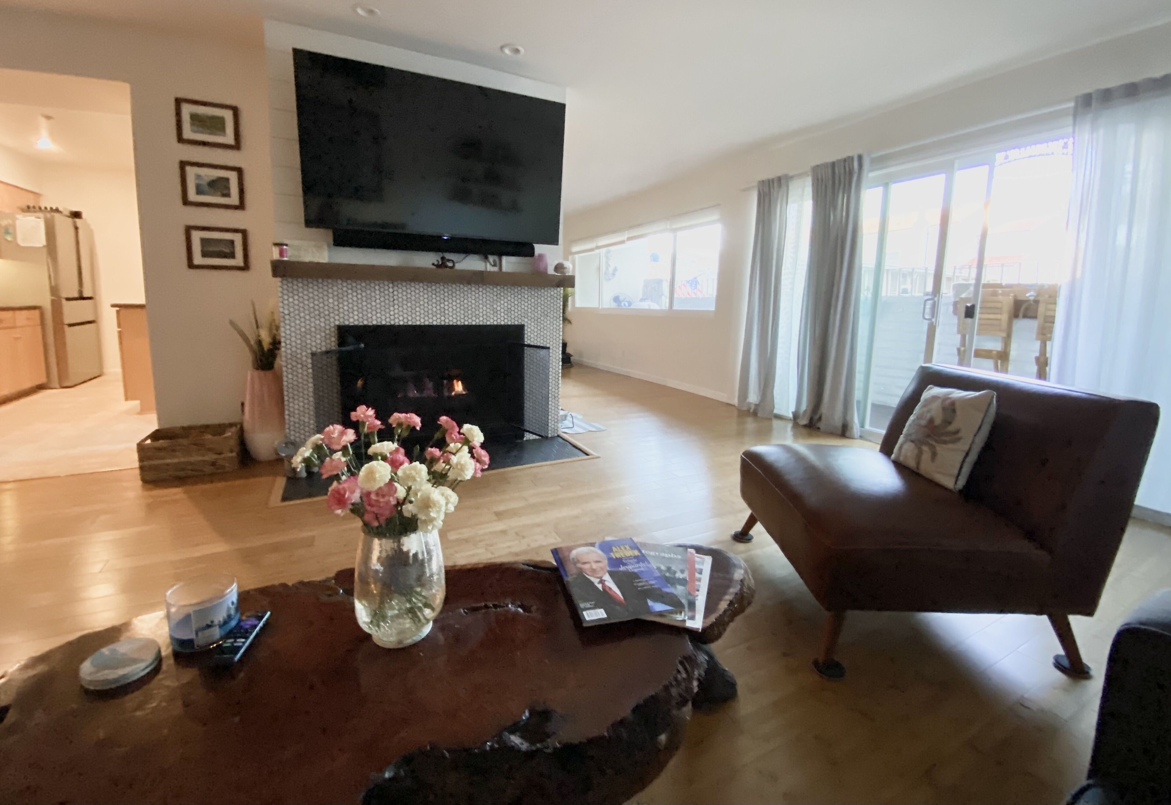 Beach House in the heart of South Bay!