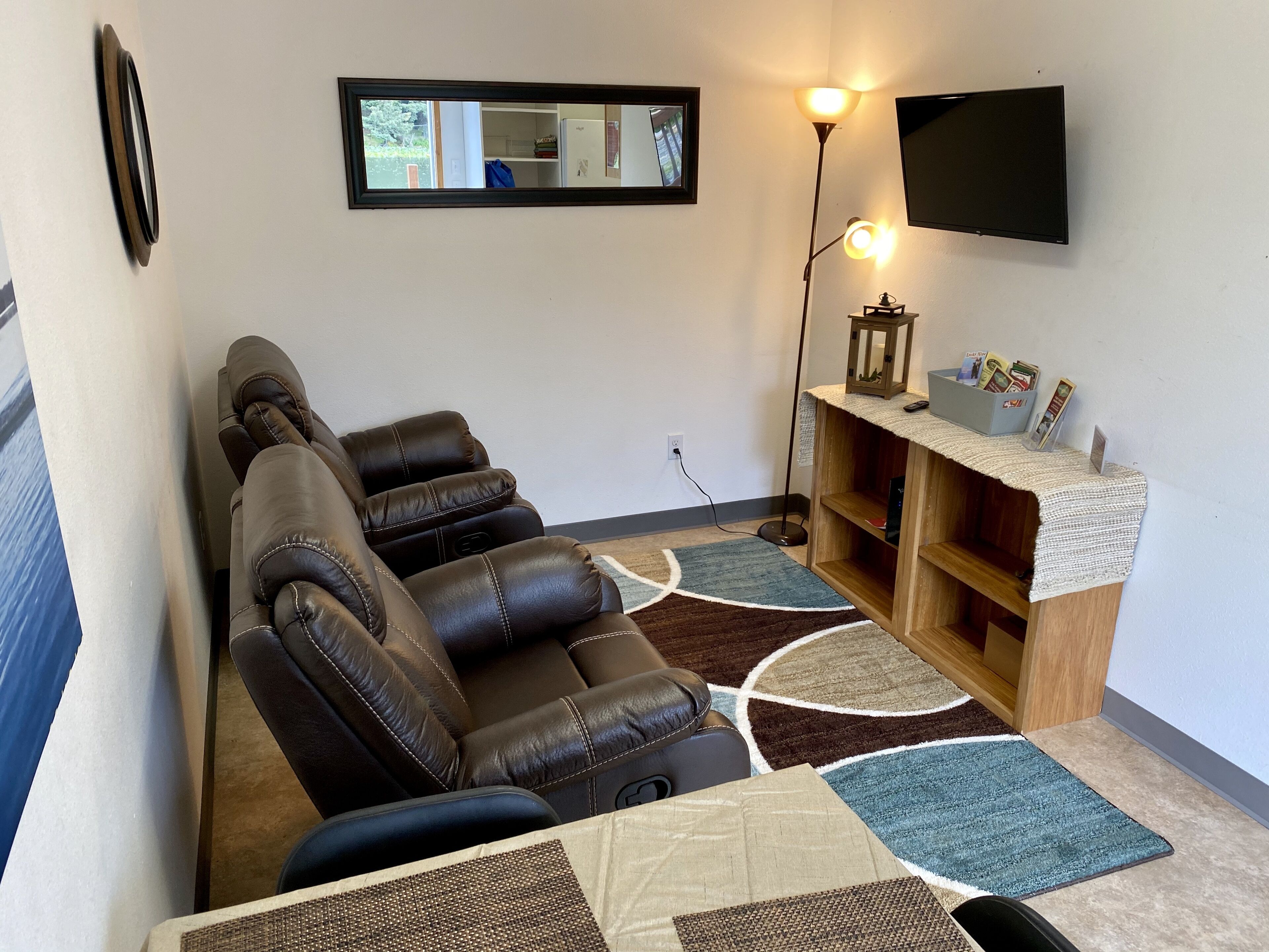 Smith Properties-Lakeside Studio