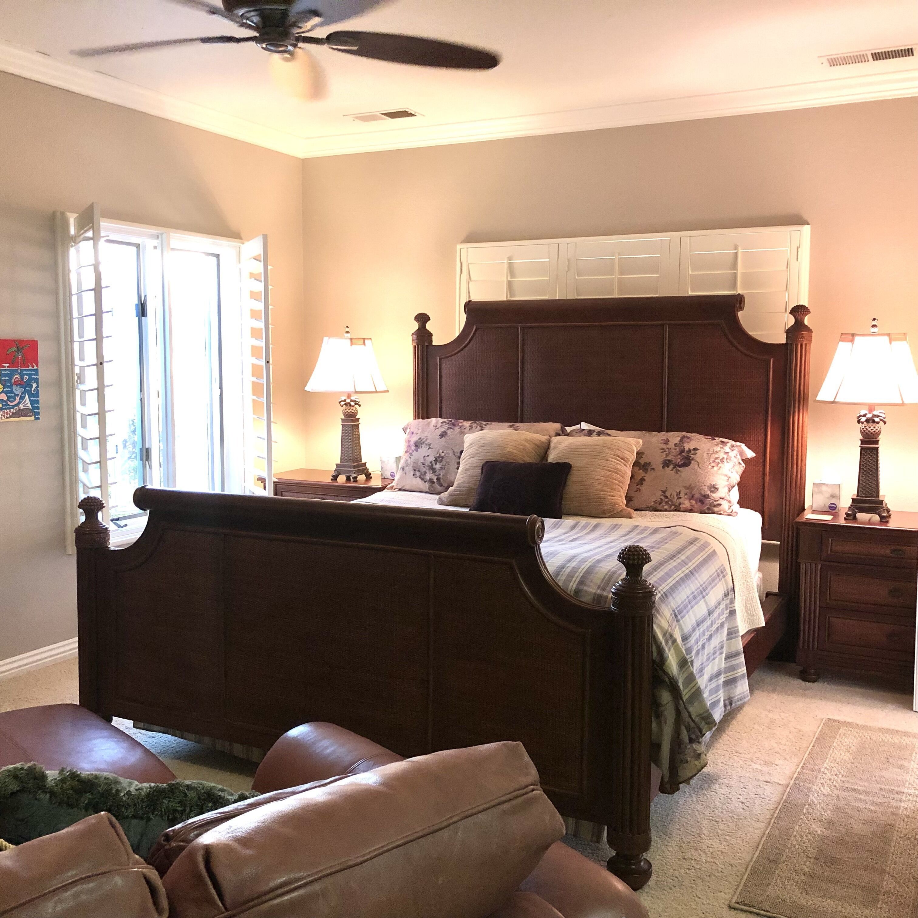 •Private Entry •Luxury Suite •Mountain/Valley Views •Quiet Country near services