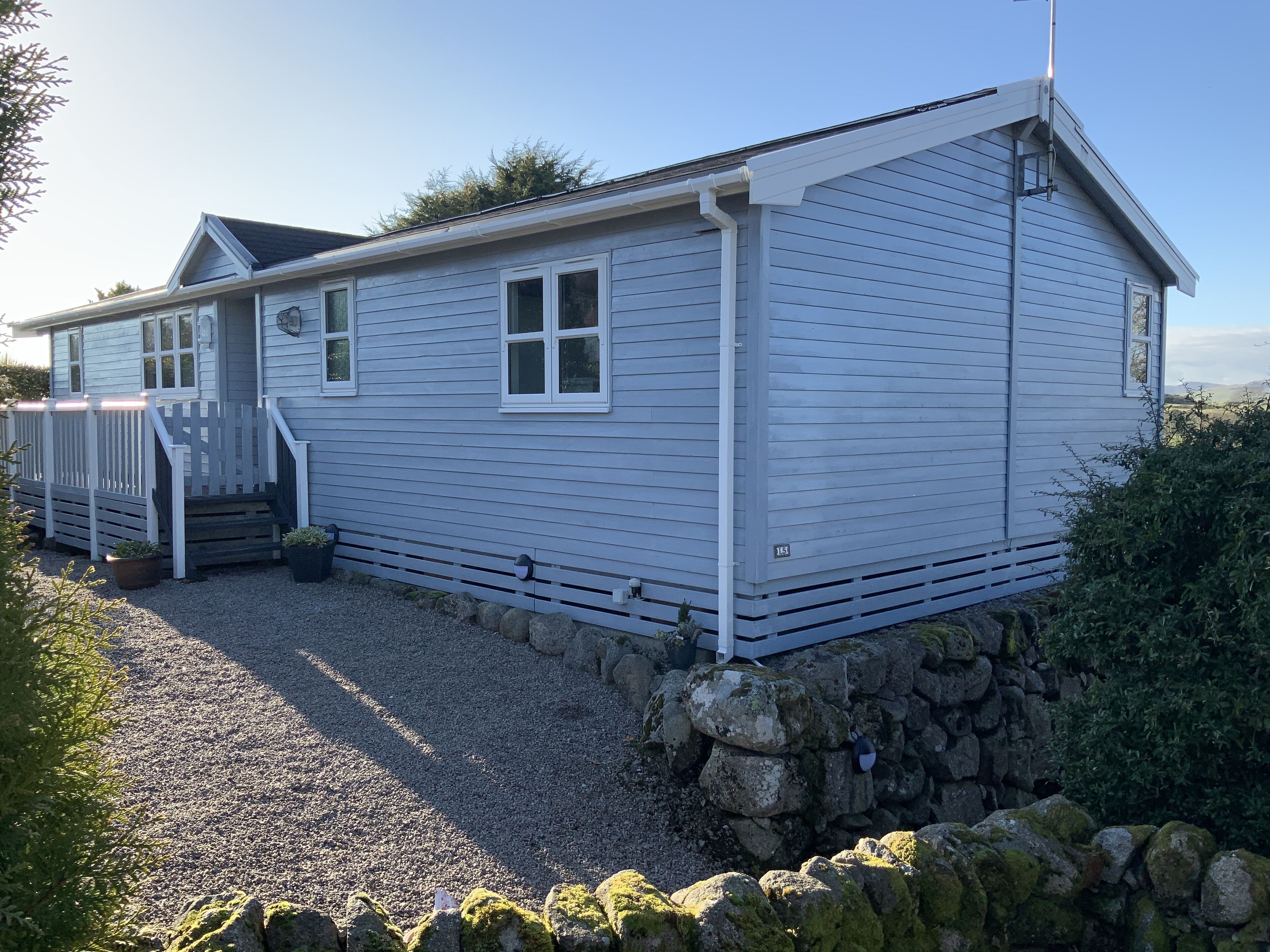 Holly Blue - Cosy wooden lodge, Kippford